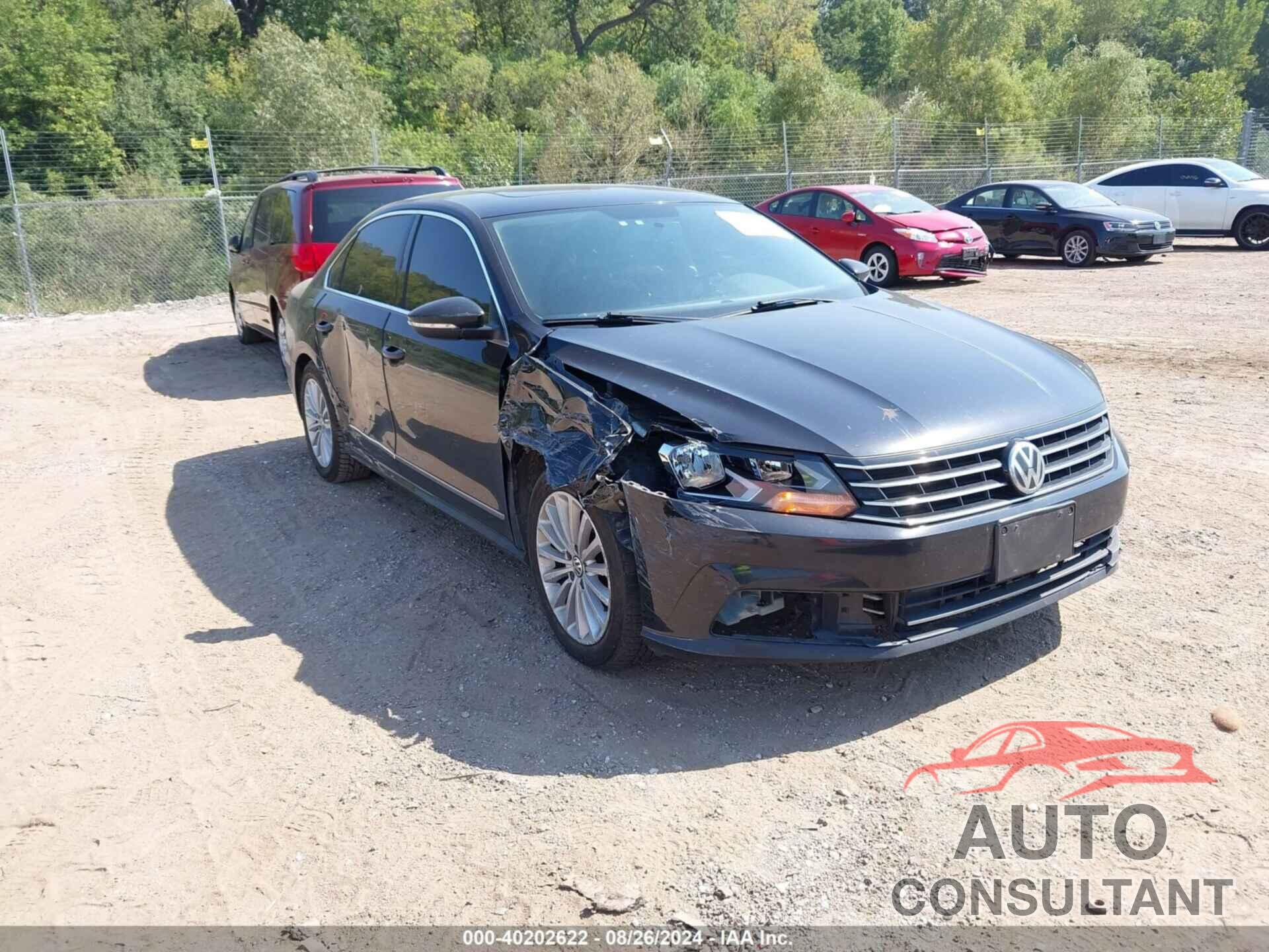 VOLKSWAGEN PASSAT 2017 - 1VWBT7A39HC020482