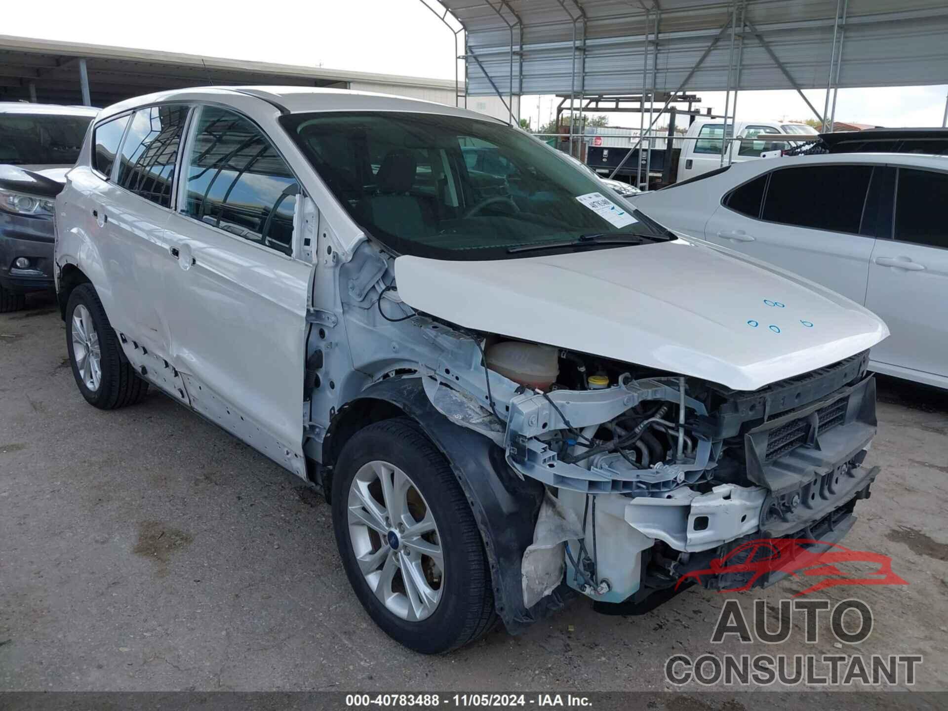 FORD ESCAPE 2019 - 1FMCU0GD9KUB00180