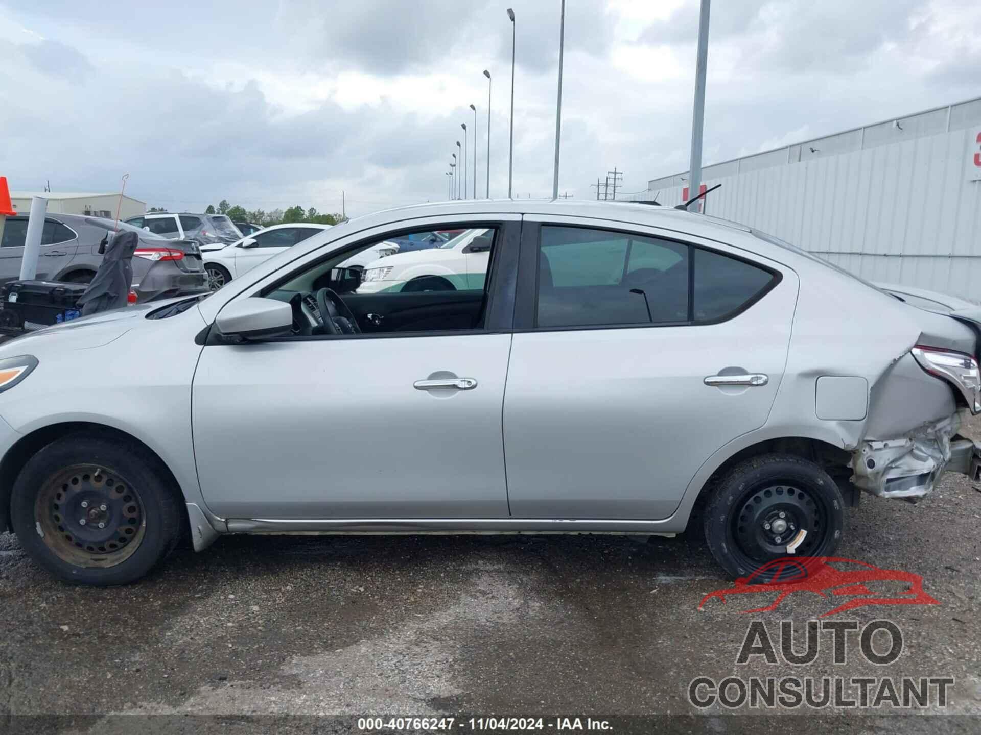 NISSAN VERSA 2015 - 3N1CN7AP4FL809051