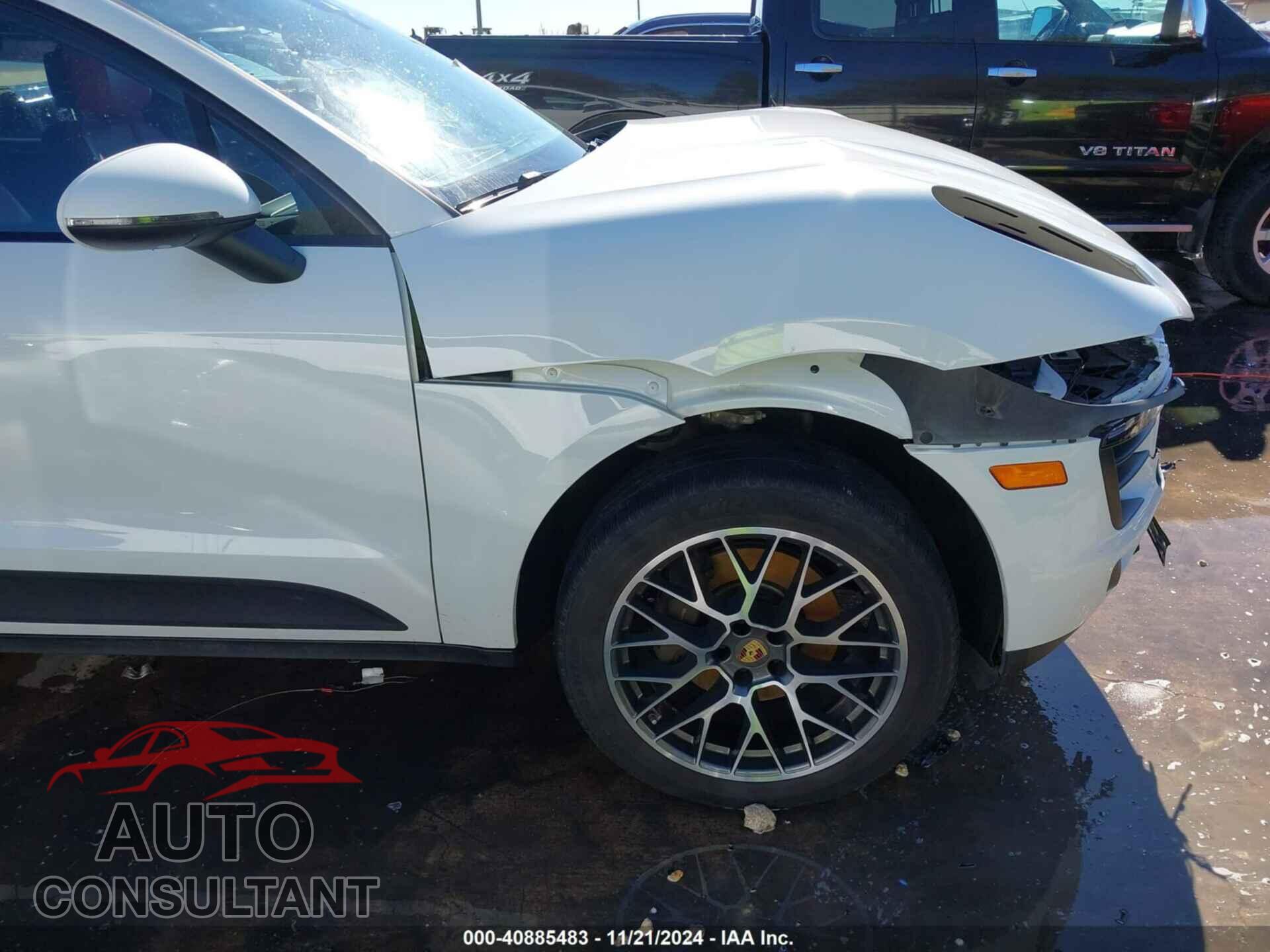PORSCHE MACAN 2018 - WP1AA2A59JLB21910