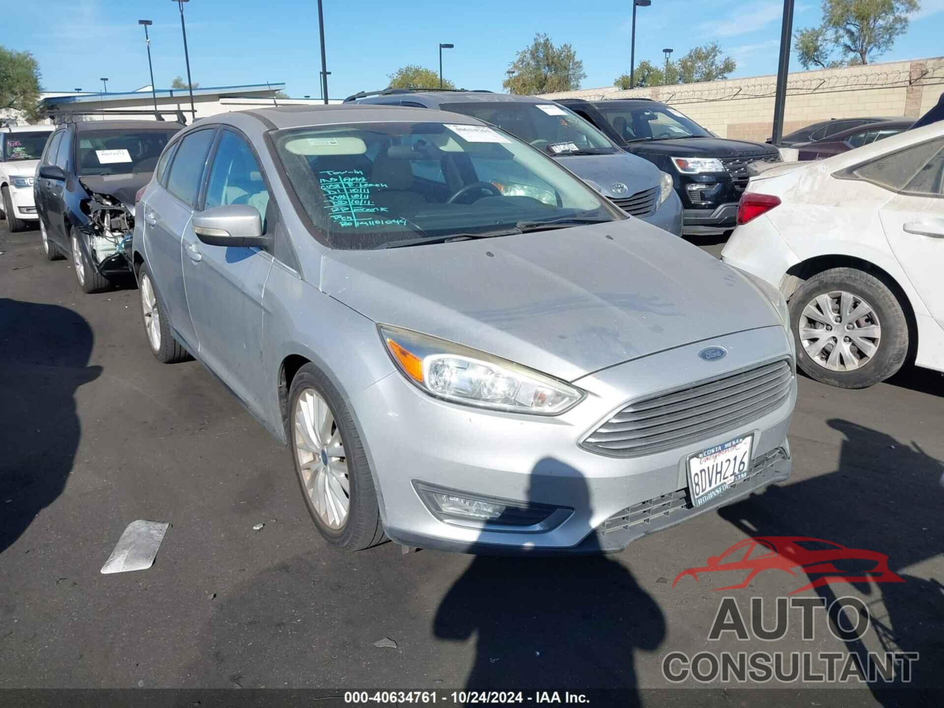 FORD FOCUS 2018 - 1FADP3N24JL314359