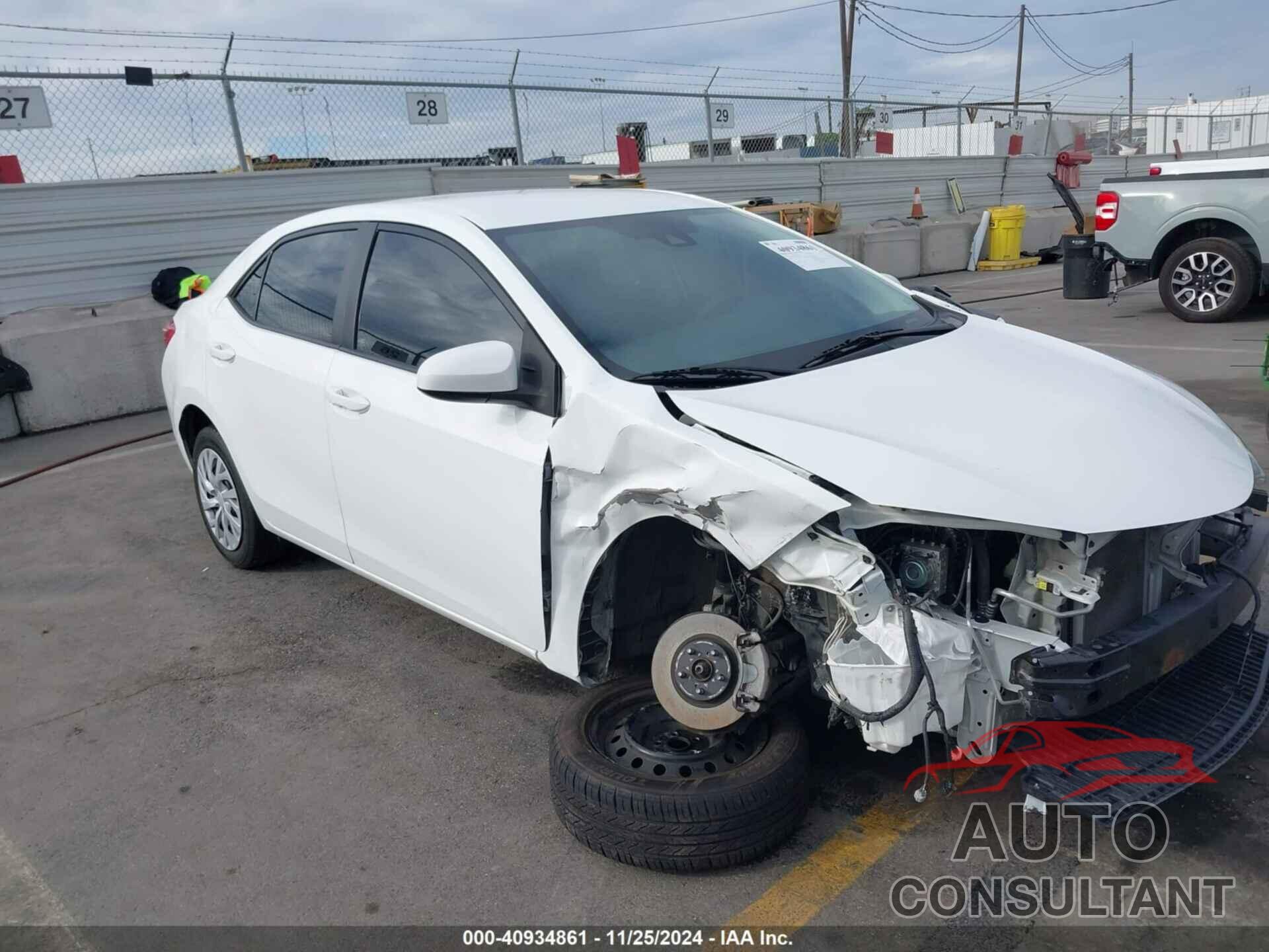 TOYOTA COROLLA 2017 - 5YFBURHEXHP687538