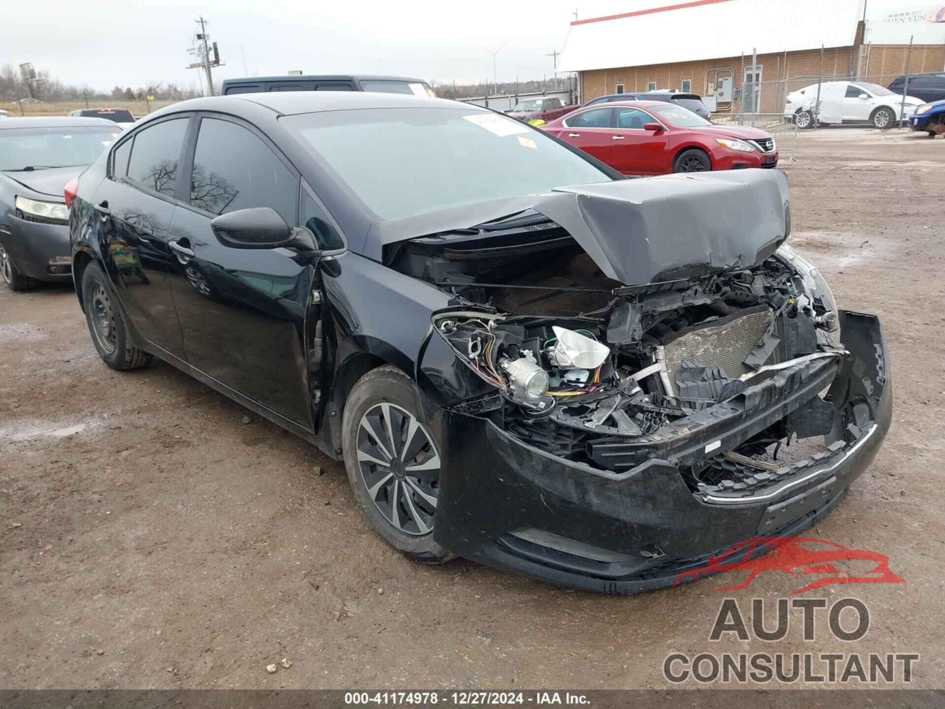 KIA FORTE 2016 - KNAFK4A60G5606679