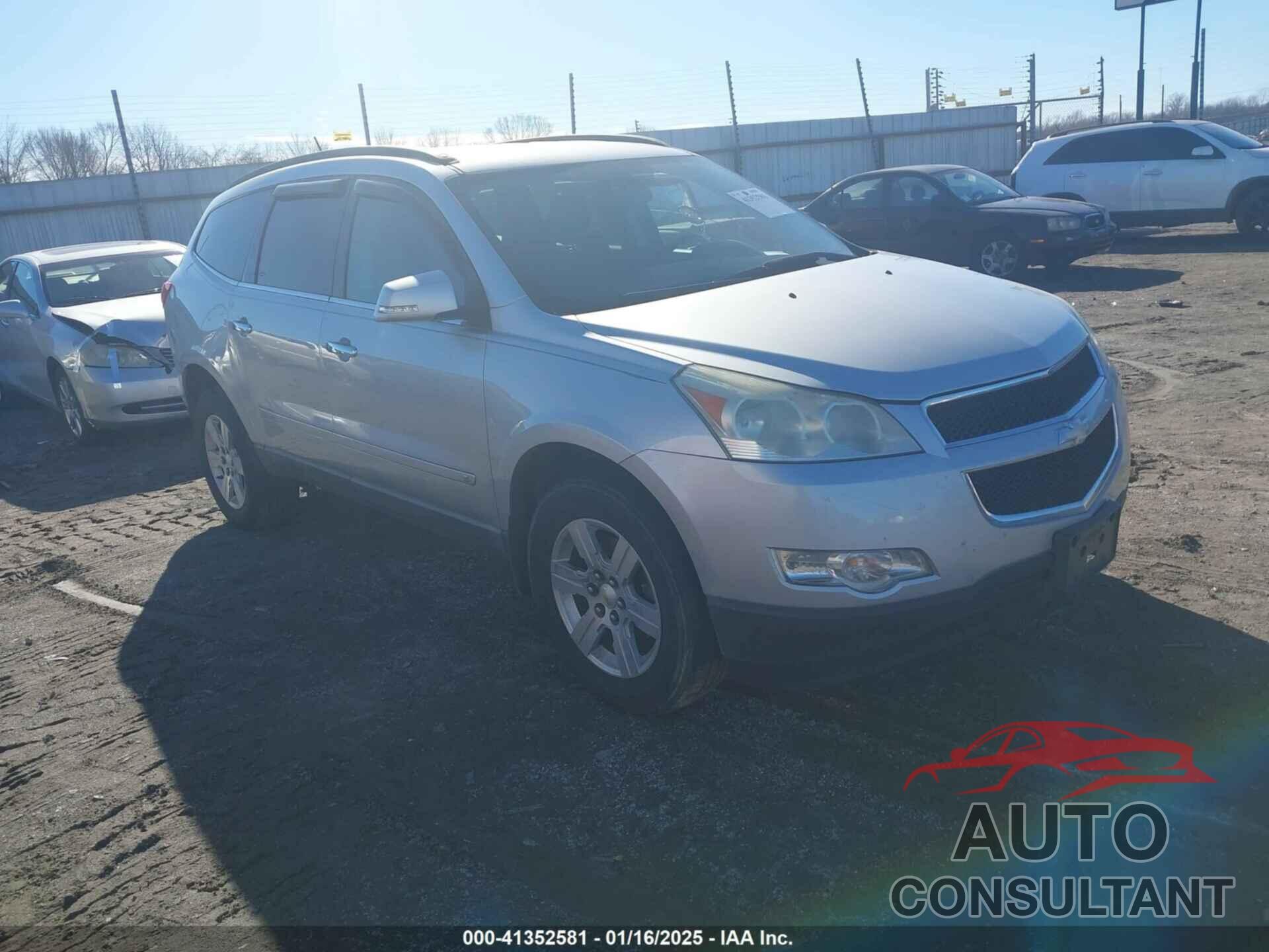 CHEVROLET TRAVERSE 2010 - 1GNLVFED8AS110854