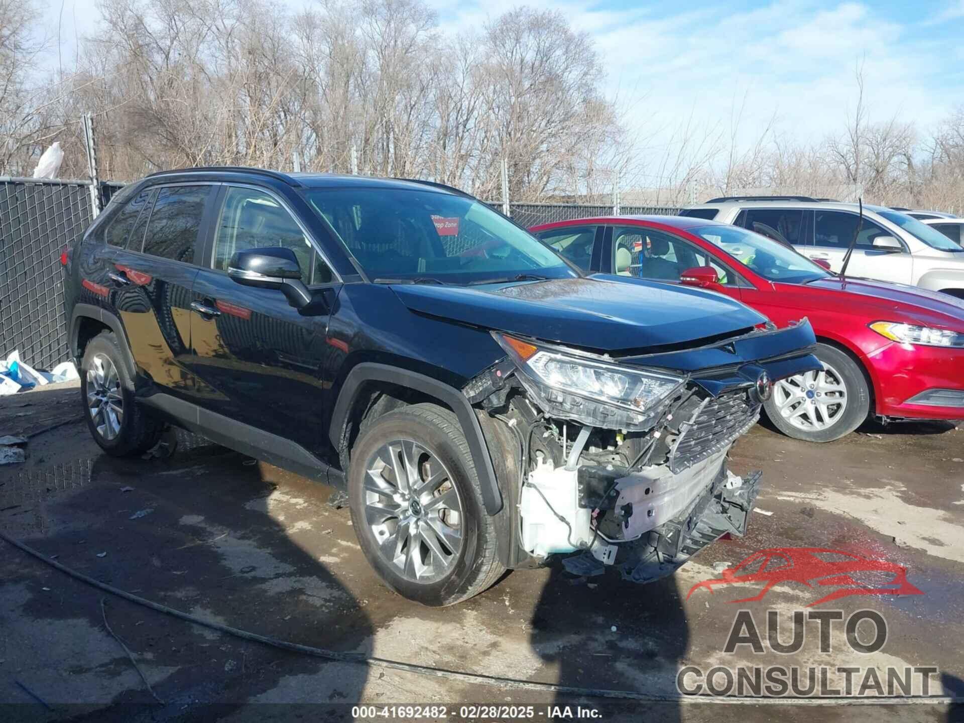 TOYOTA RAV4 2021 - JTMN1RFV0MD082725