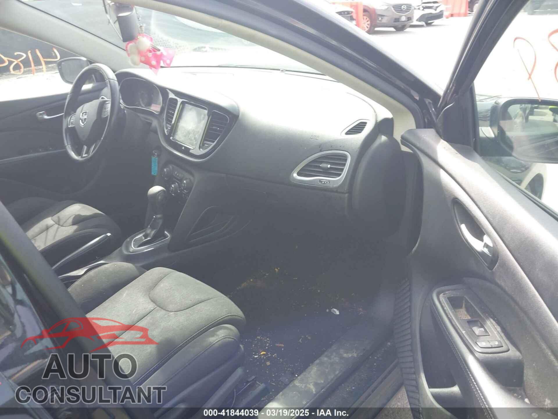 DODGE DART 2013 - 1C3CDFBA4DD323111