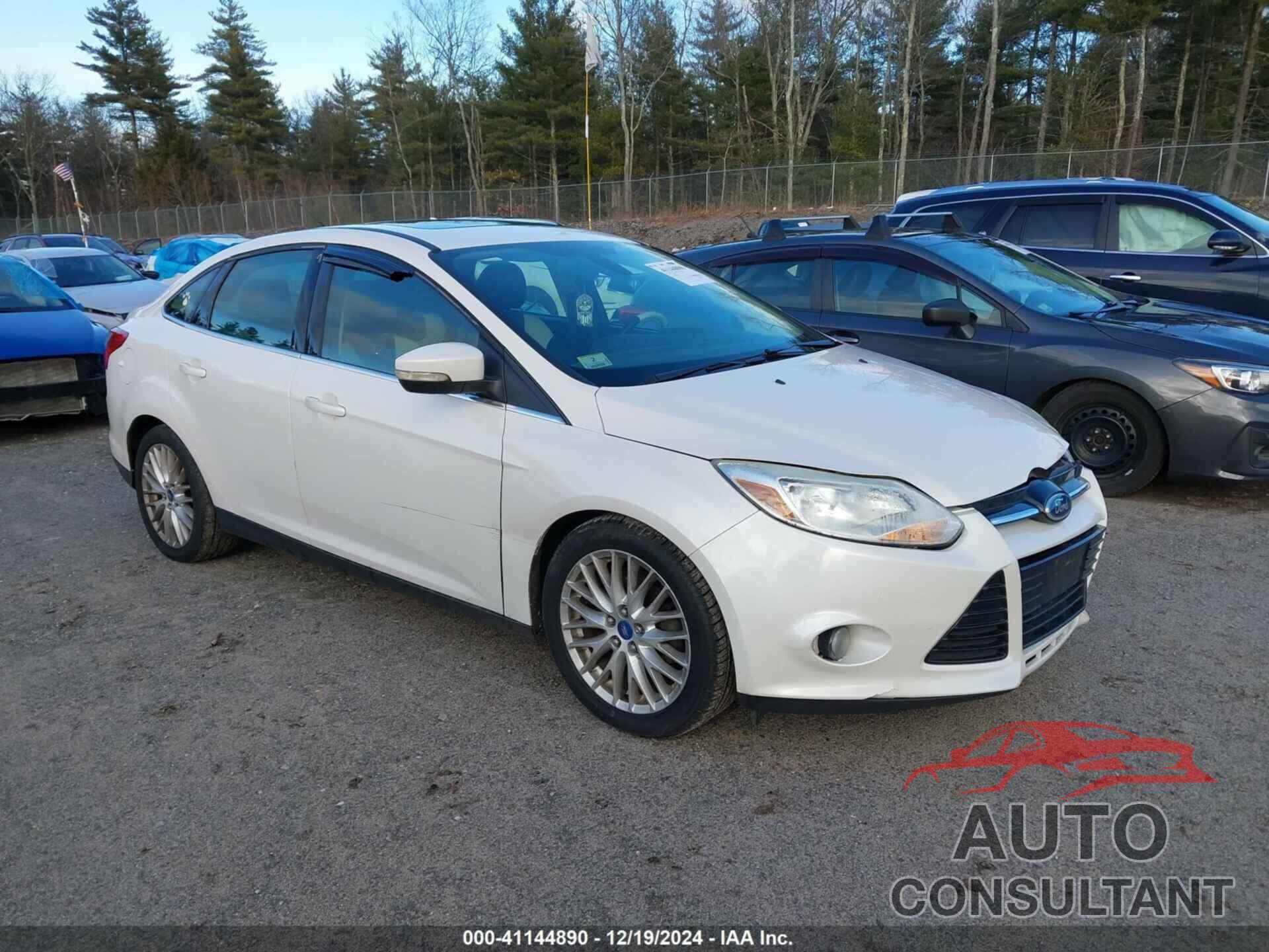 FORD FOCUS 2012 - 1FAHP3H23CL460140