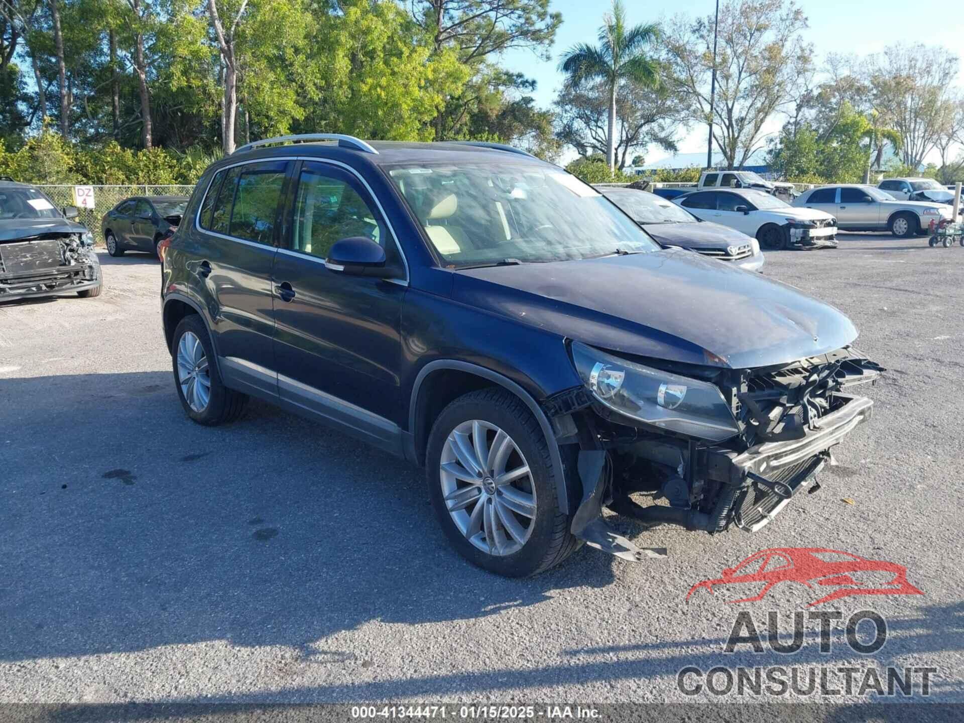 VOLKSWAGEN TIGUAN 2012 - WVGAV7AX5CW572365