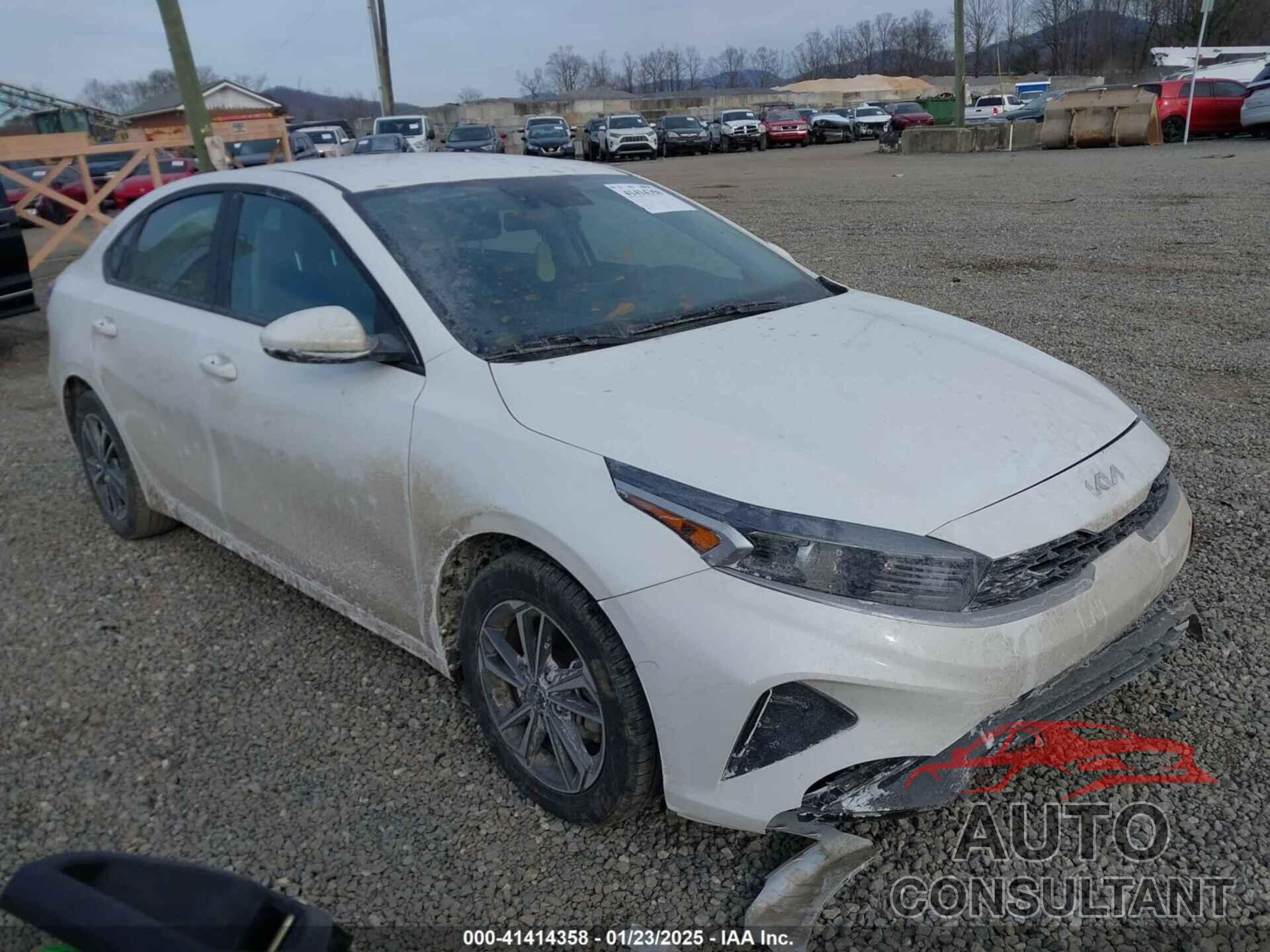 KIA FORTE 2023 - 3KPF24AD2PE600646