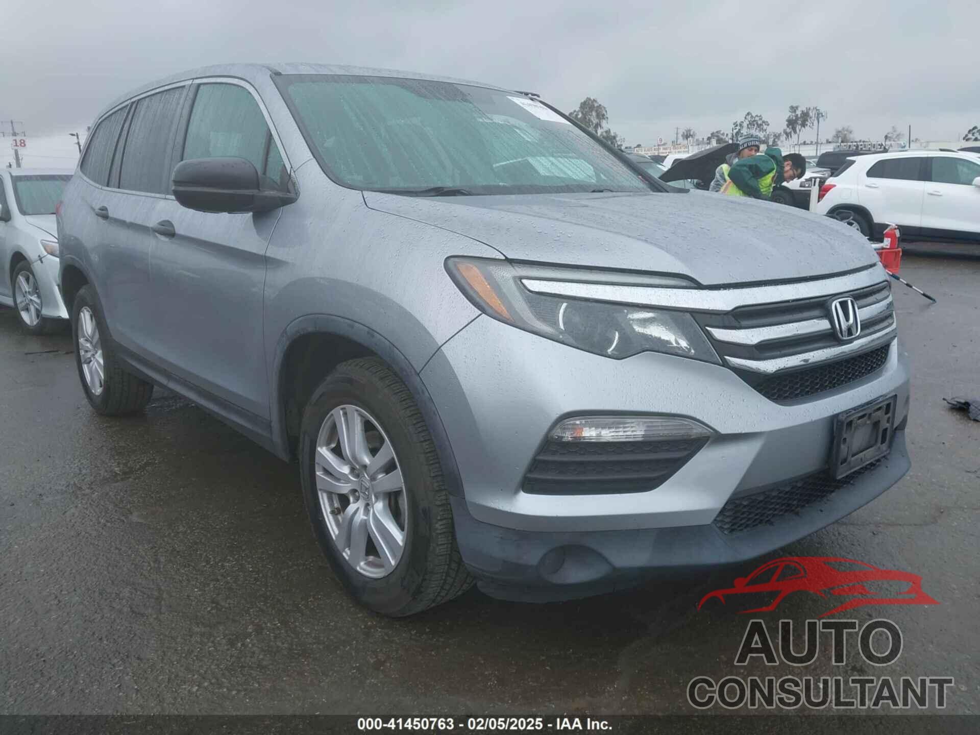 HONDA PILOT 2017 - 5FNYF5H13HB011812