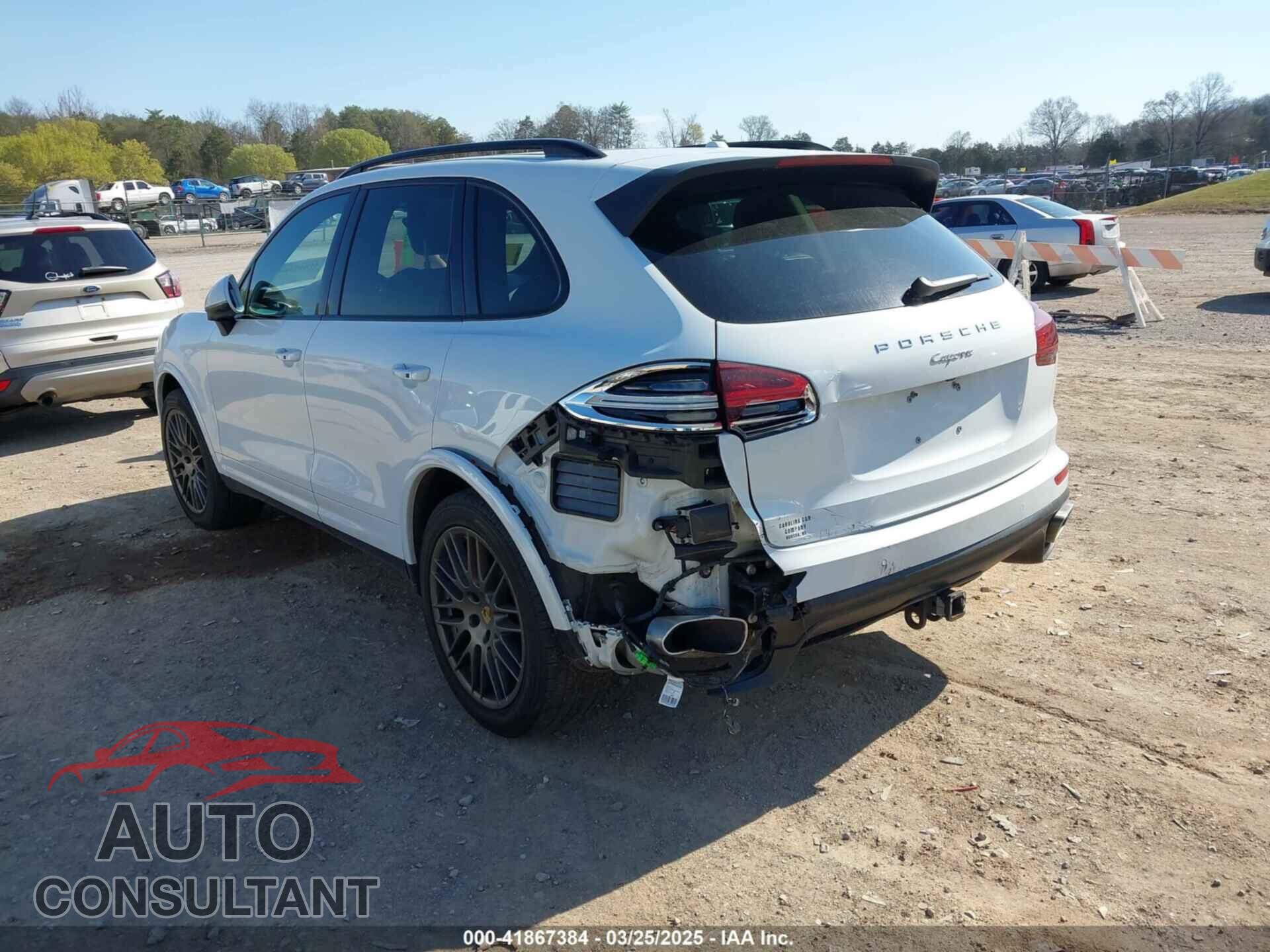 PORSCHE CAYENNE 2017 - WP1AA2A2XHKA85652
