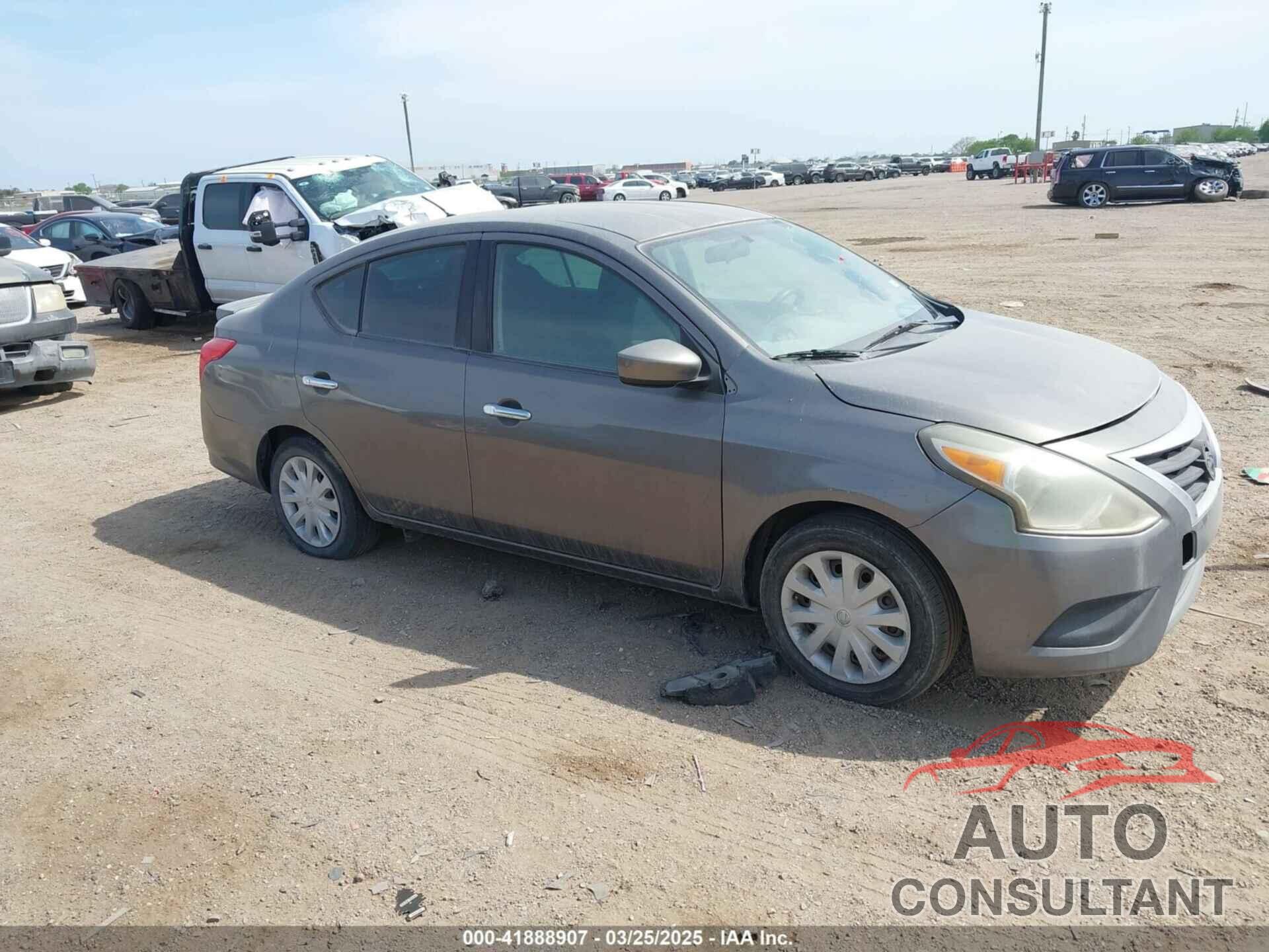 NISSAN VERSA 2015 - 3N1CN7AP7FL832744