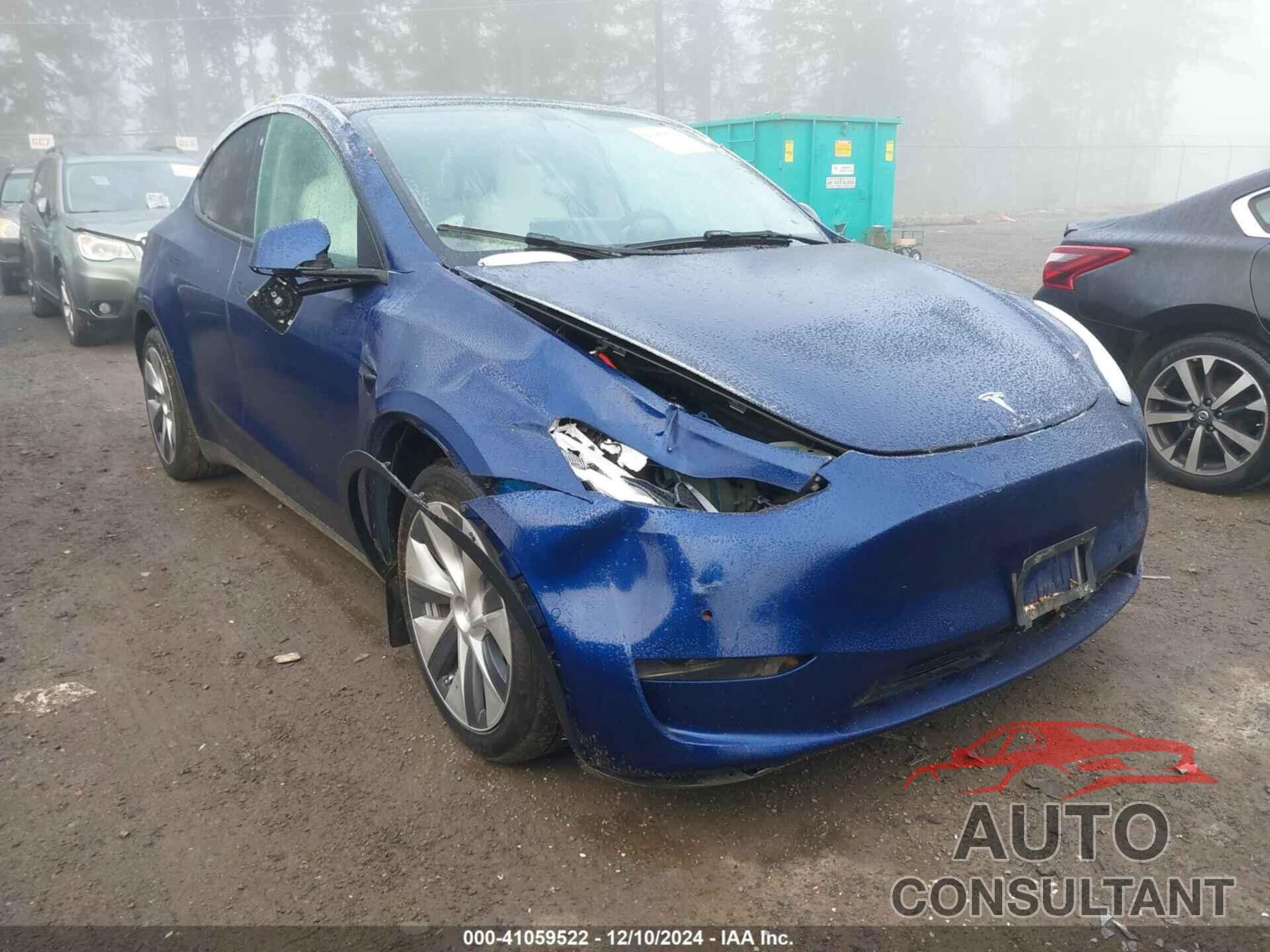 TESLA MODEL Y 2021 - 5YJYGAEE1MF216147