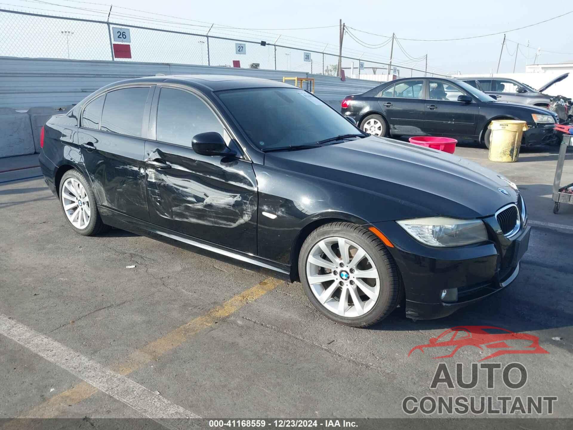 BMW 328I 2011 - WBAPH5G55BNM76608