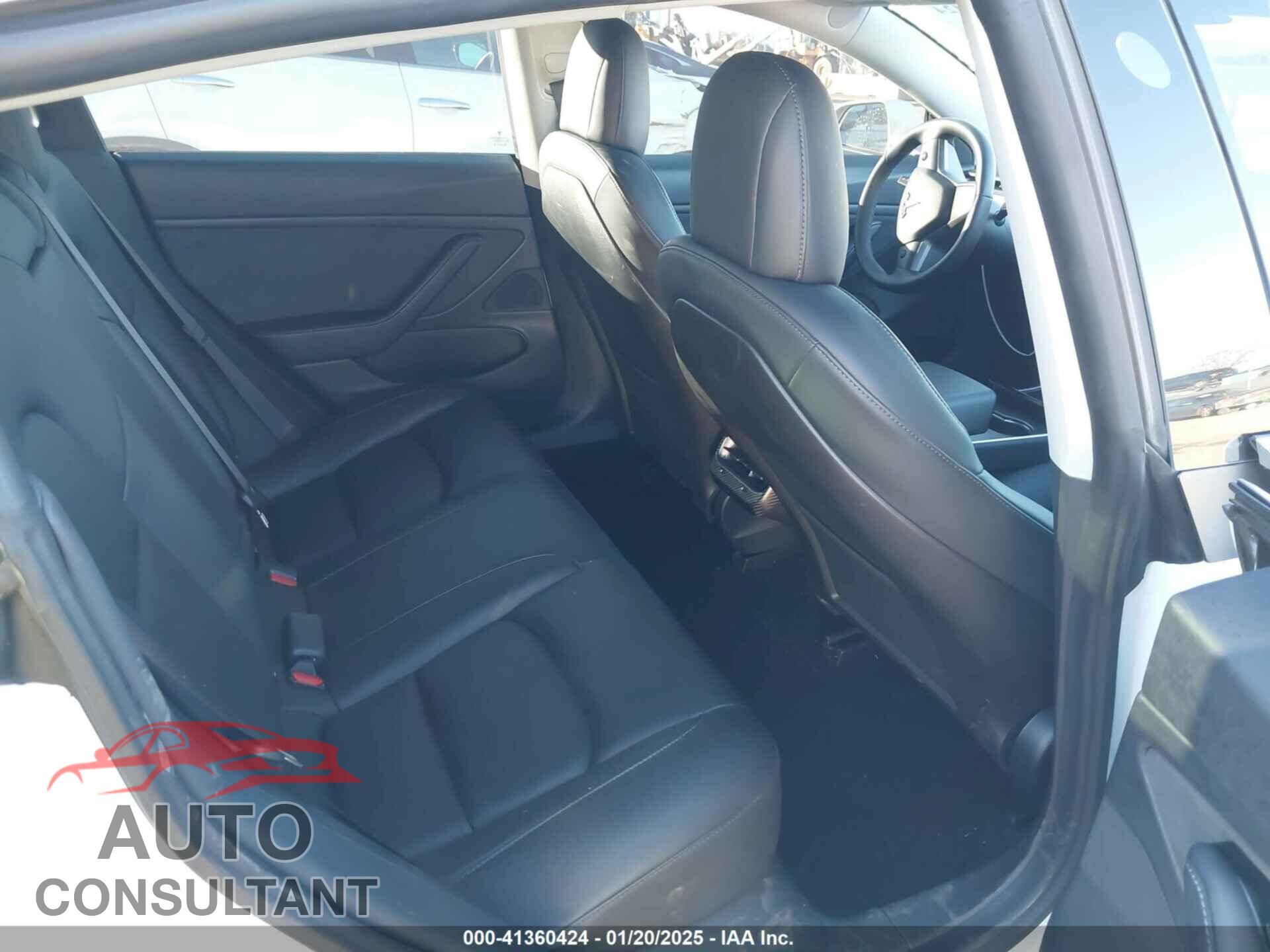 TESLA MODEL 3 2020 - 5YJ3E1ECXLF641296