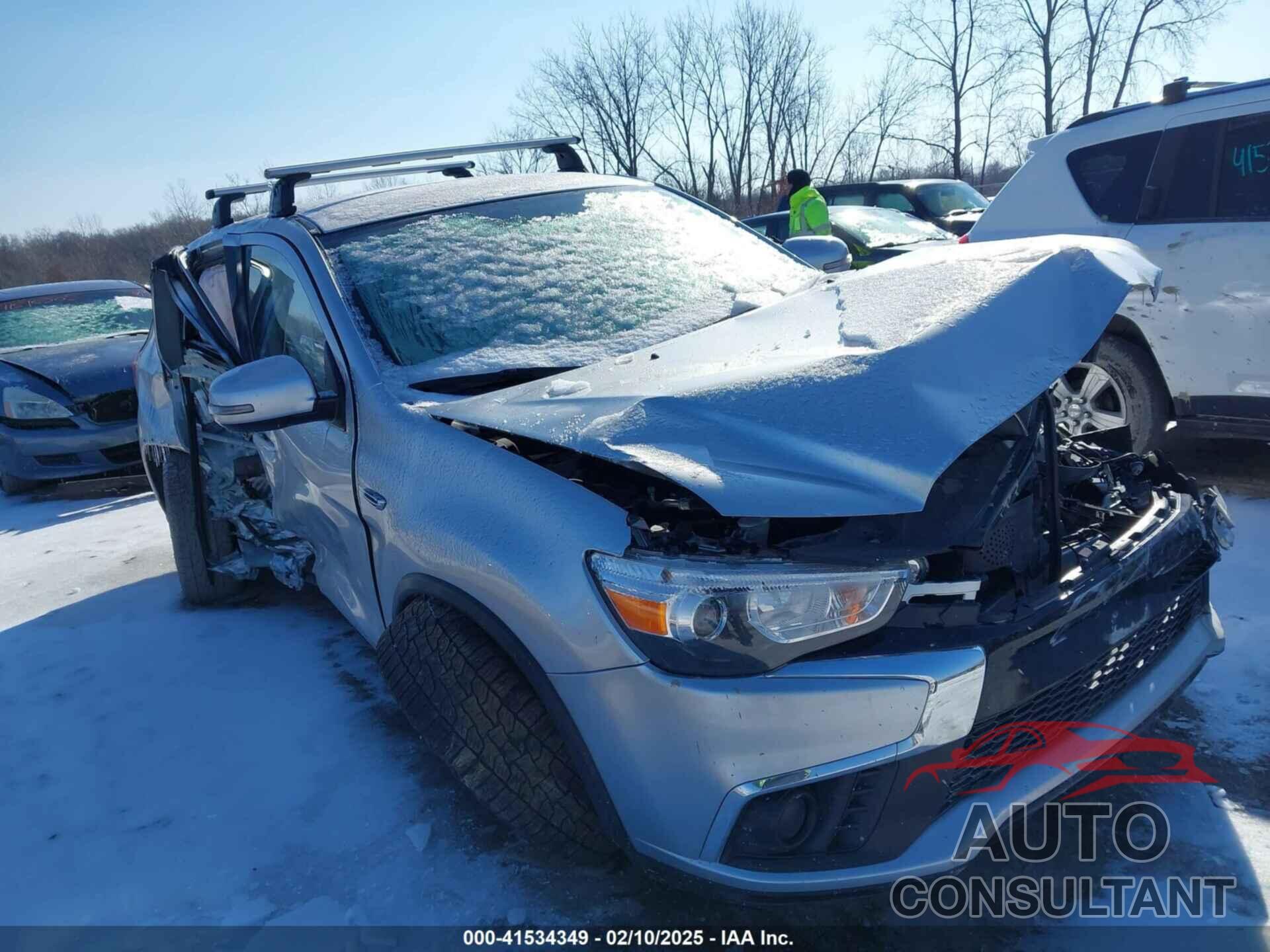 MITSUBISHI OUTLANDER SPORT 2018 - JA4AP3AU7JZ001379