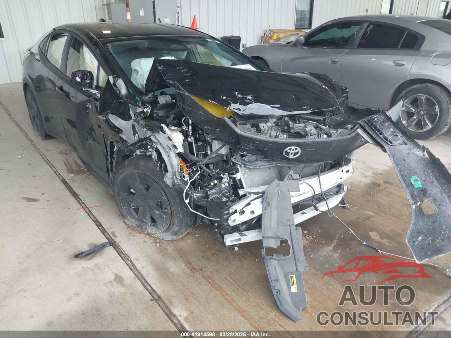 TOYOTA PRIUS 2024 - JTDACAAU3R3032357