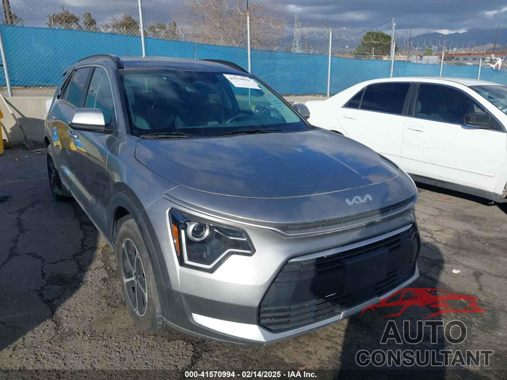 KIA NIRO 2023 - KNDCR3LE9P5097384