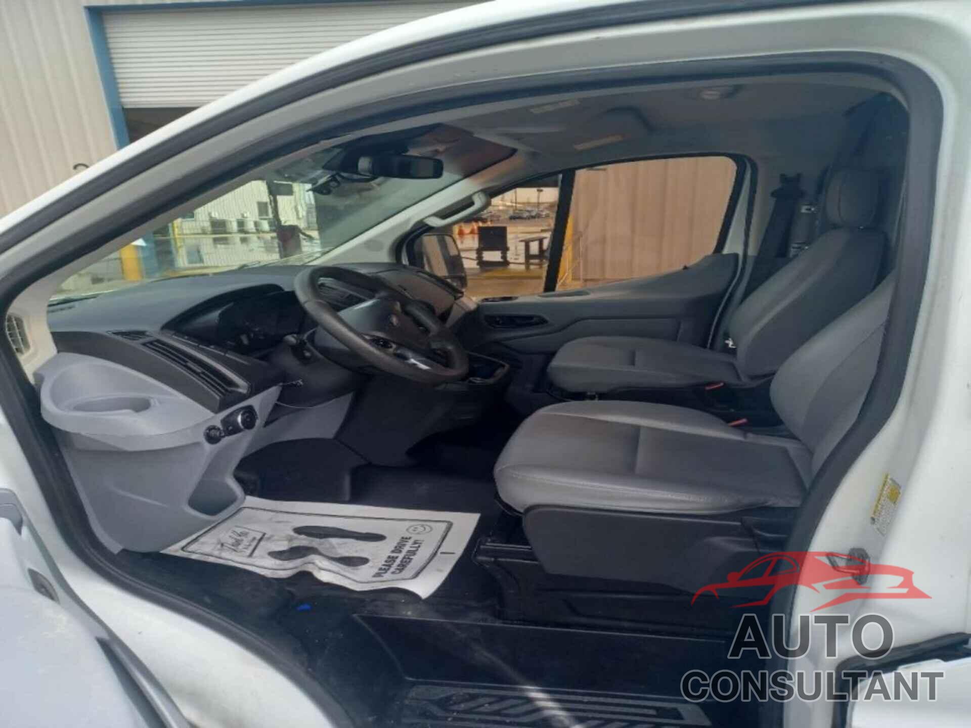 FORD TRANSIT-150 2018 - 1FTYE1YM4JKB50572