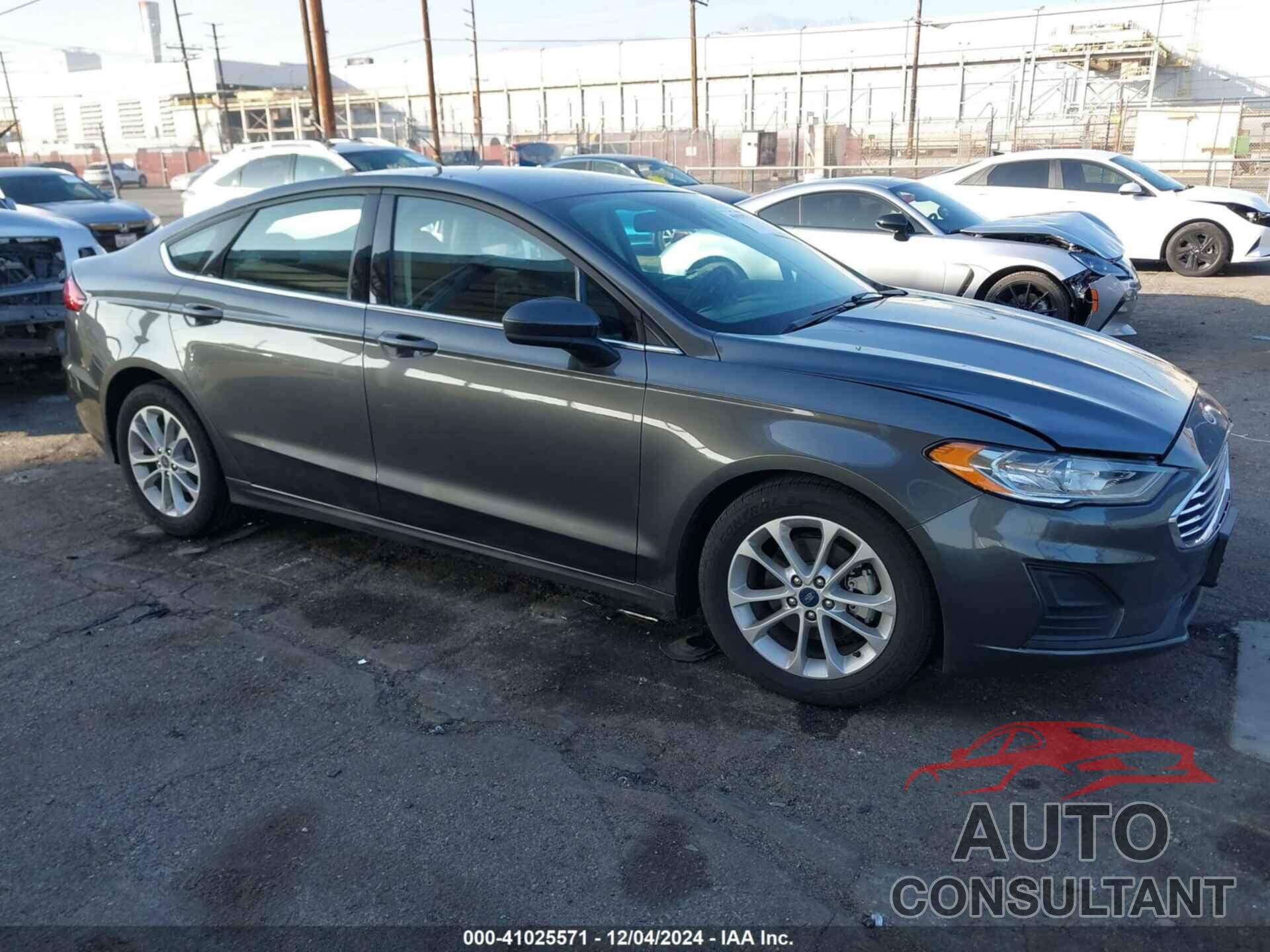 FORD FUSION 2019 - 3FA6P0HD1KR153721