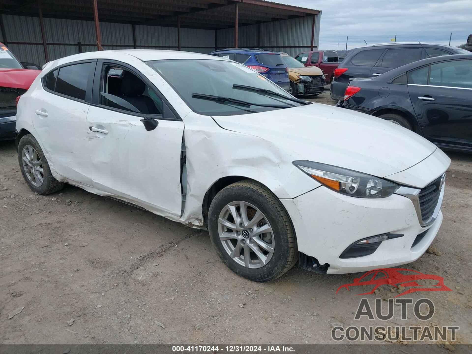 MAZDA MAZDA3 2018 - 3MZBN1K7XJM215827