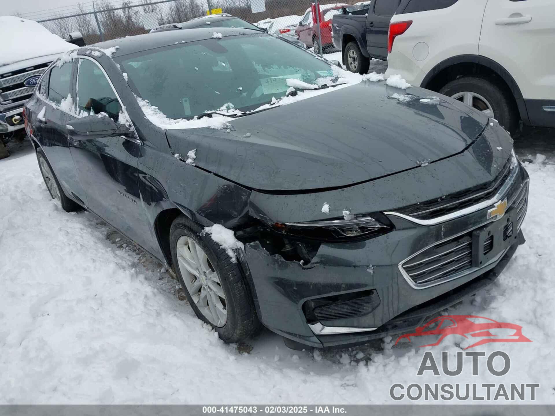 CHEVROLET MALIBU 2017 - 1G1ZE5ST8HF208254