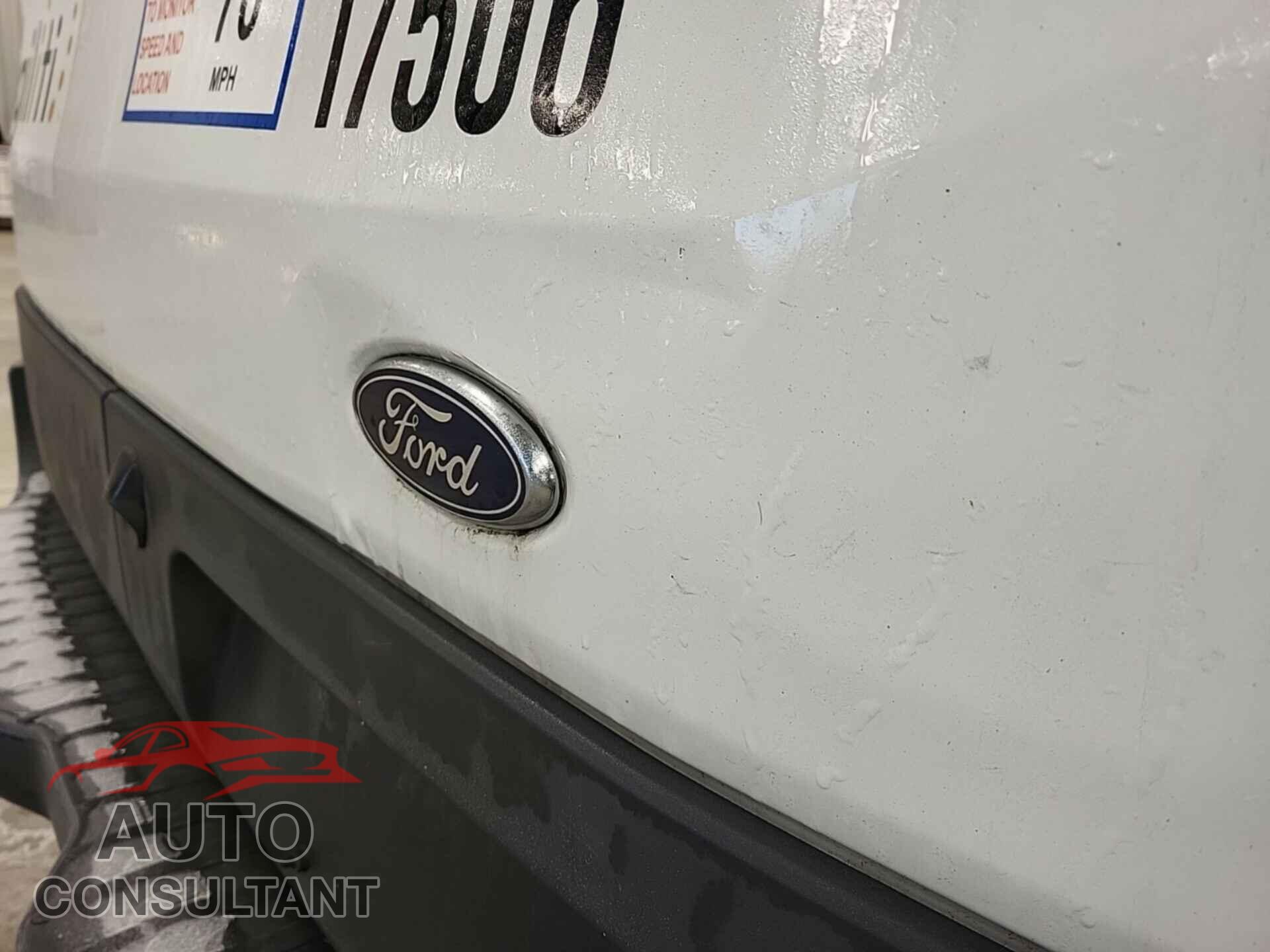 FORD TRANSIT 2017 - 1FTYE1YM6HKA75755