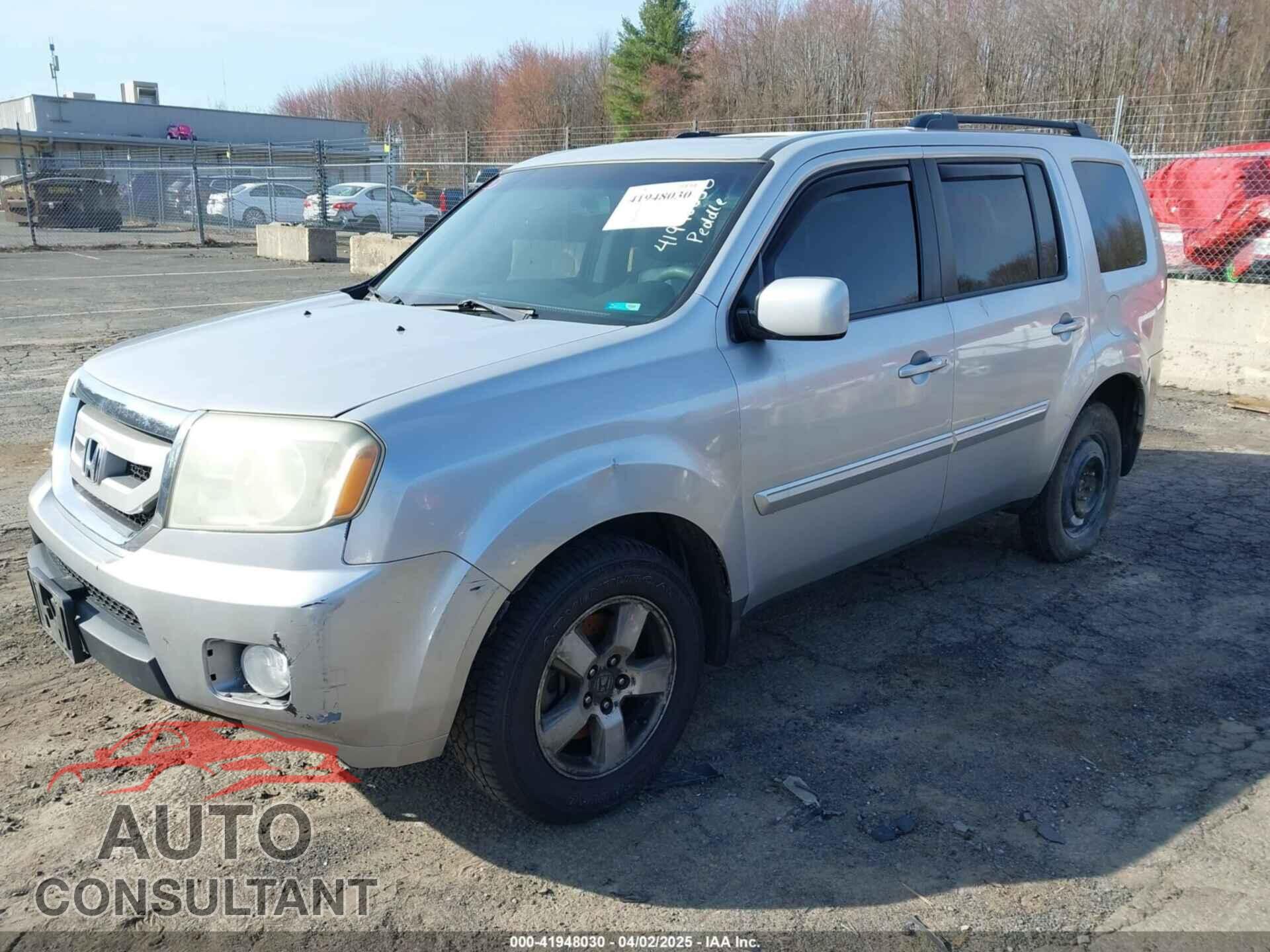HONDA PILOT 2011 - 5FNYF4H52BB005343