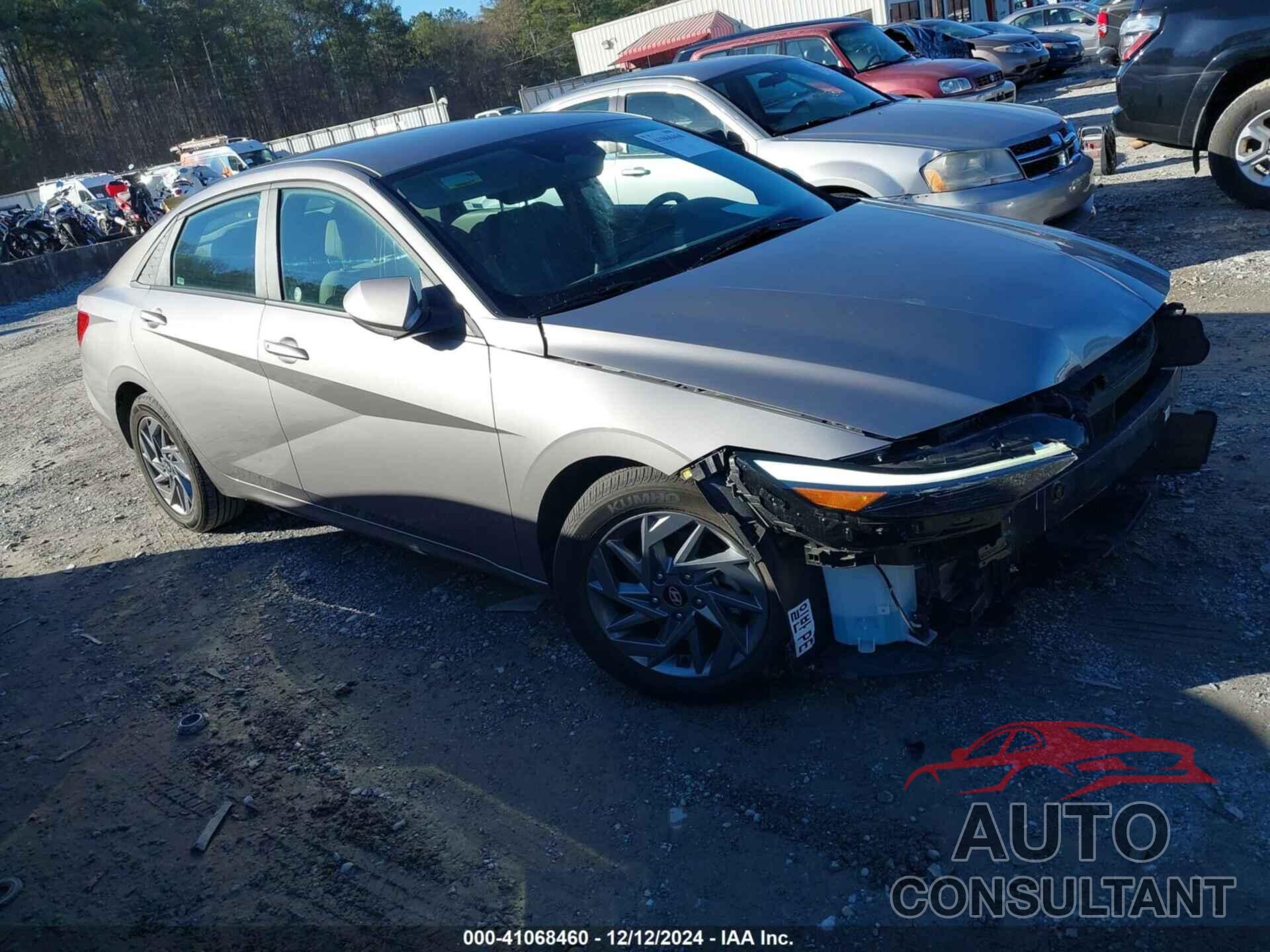 HYUNDAI ELANTRA 2024 - KMHLM4DG6RU661484