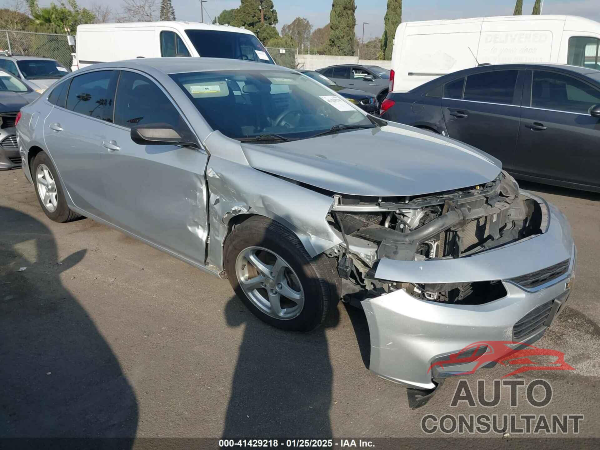 CHEVROLET MALIBU 2017 - 1G1ZB5ST8HF244826