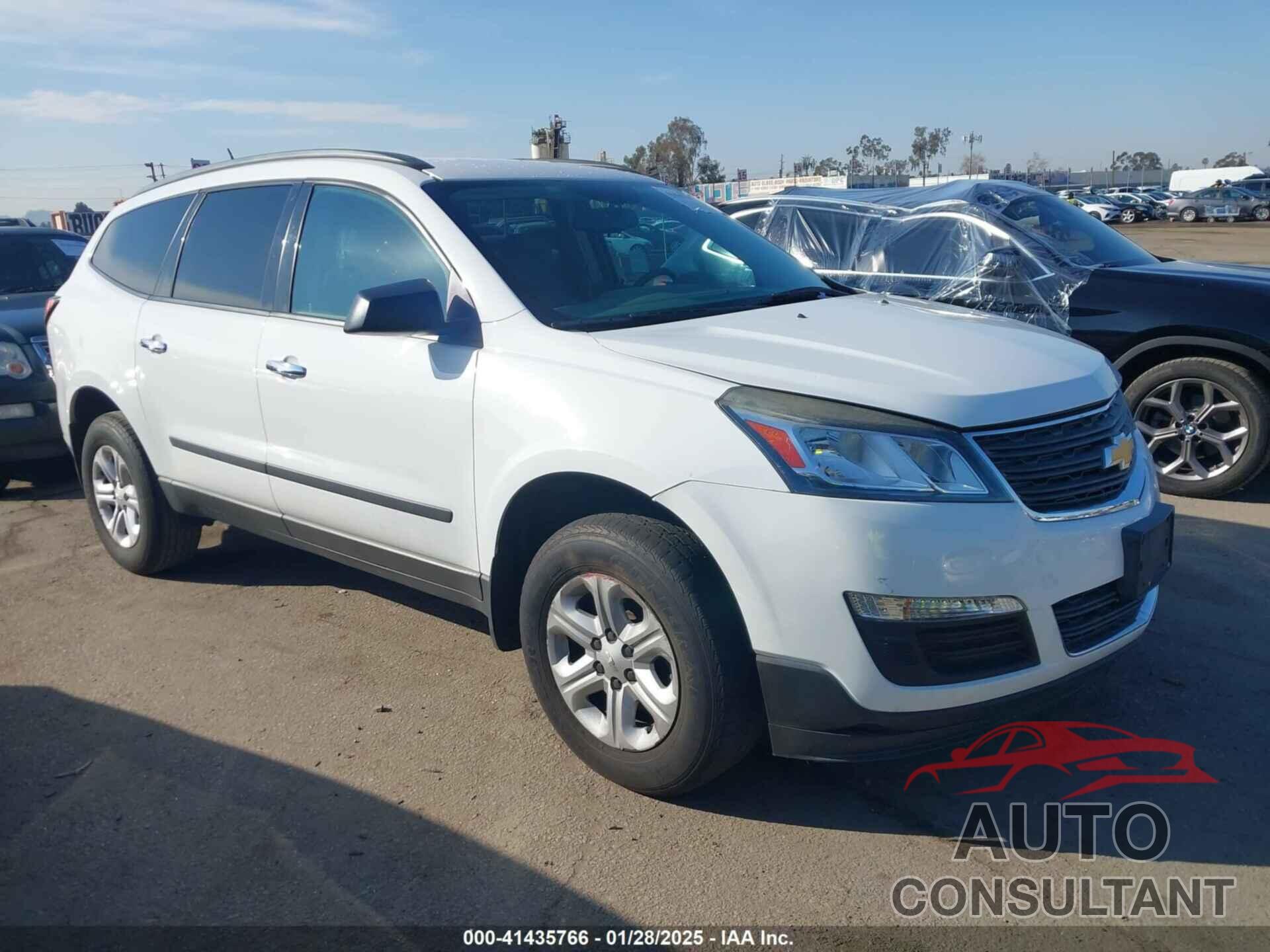 CHEVROLET TRAVERSE 2017 - 1GNKRFKD4HJ352528
