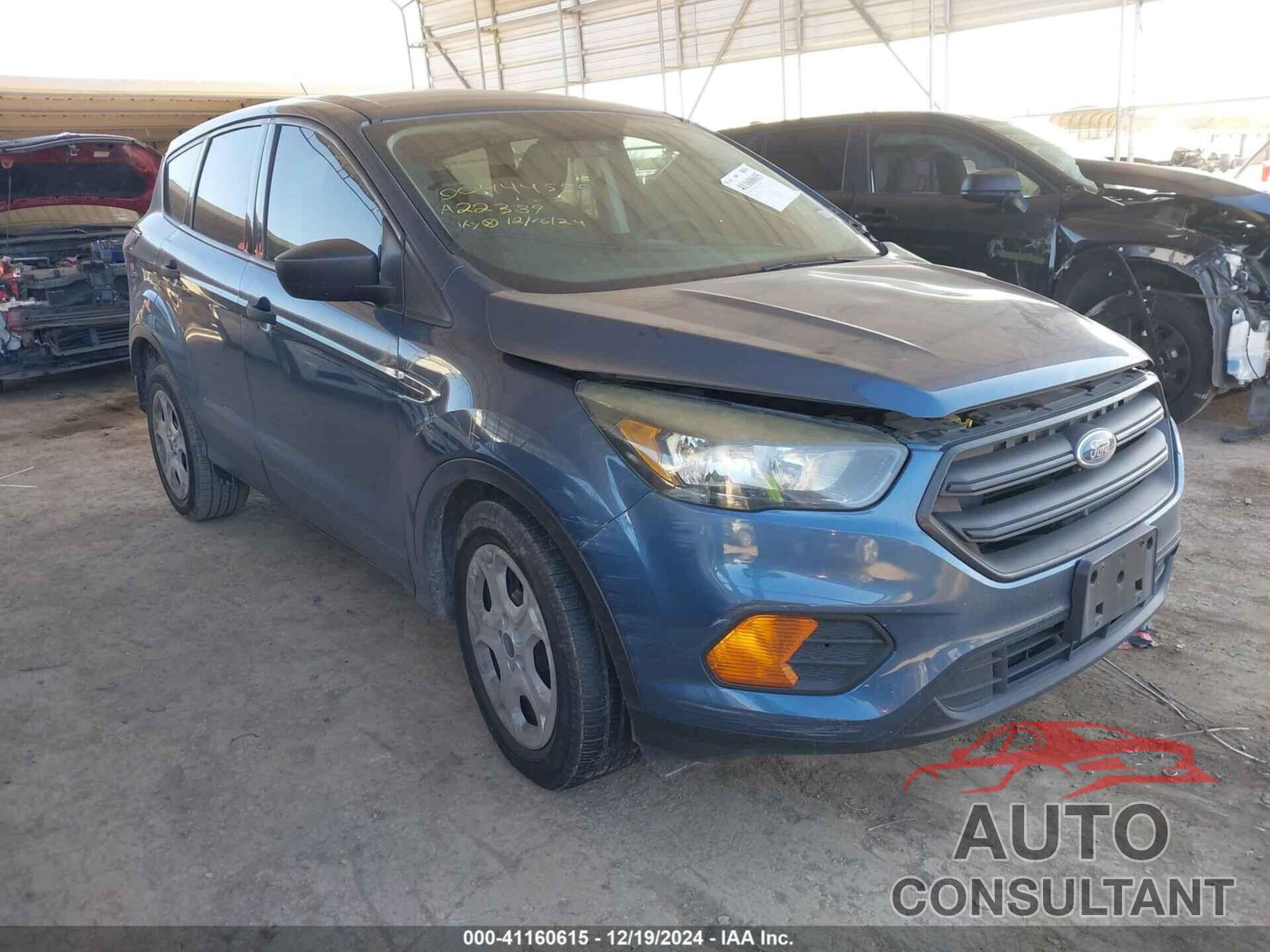 FORD ESCAPE 2018 - 1FMCU0F73JUA22389