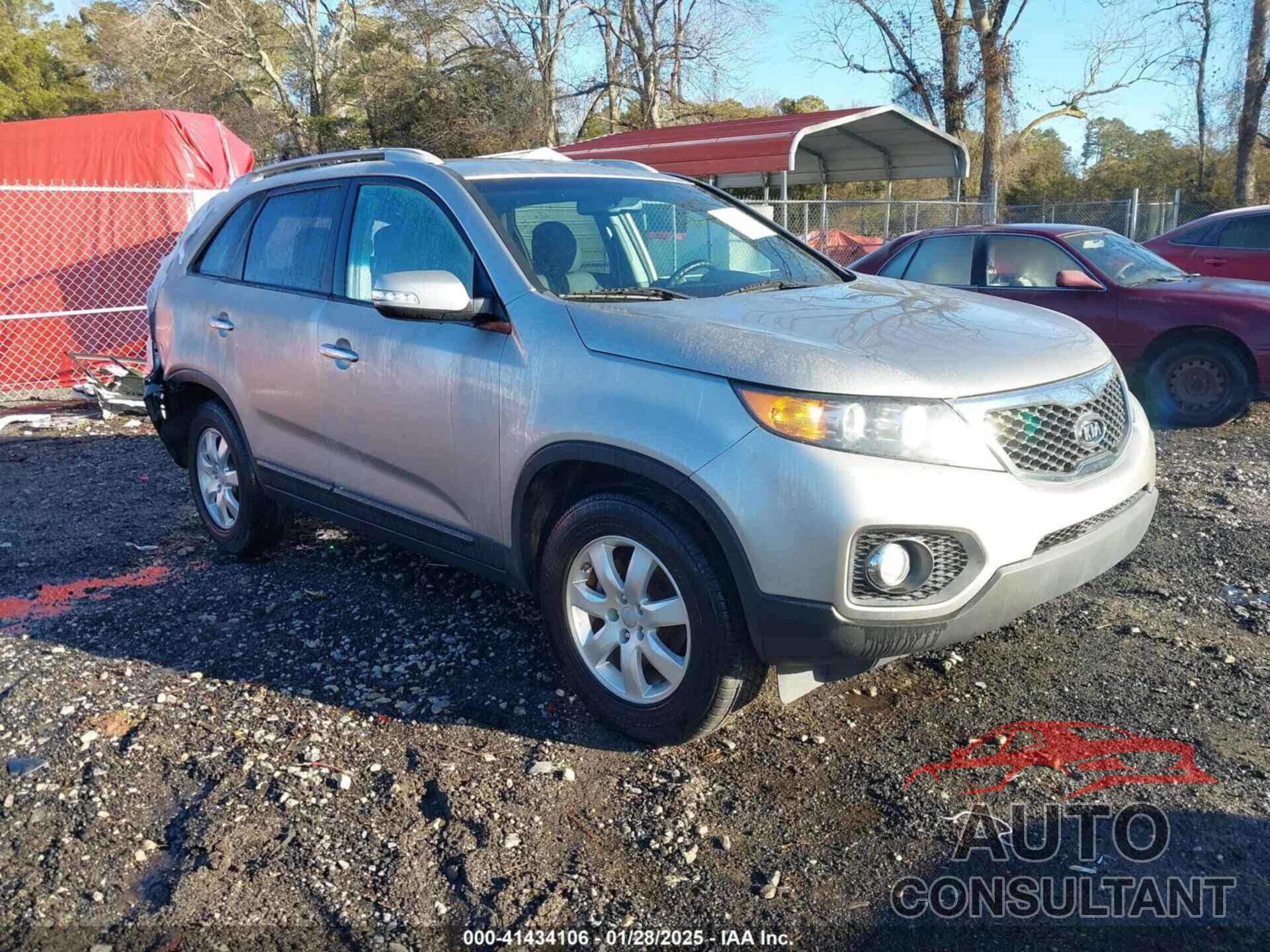 KIA SORENTO 2013 - 5XYKT3A61DG424811
