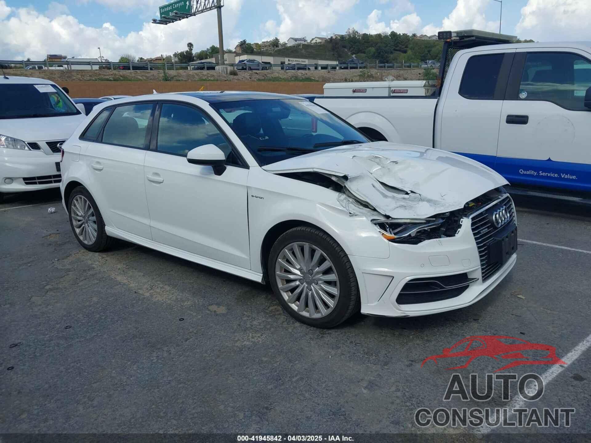 AUDI A3 E-TRON 2016 - WAUUPBFF4GA104013