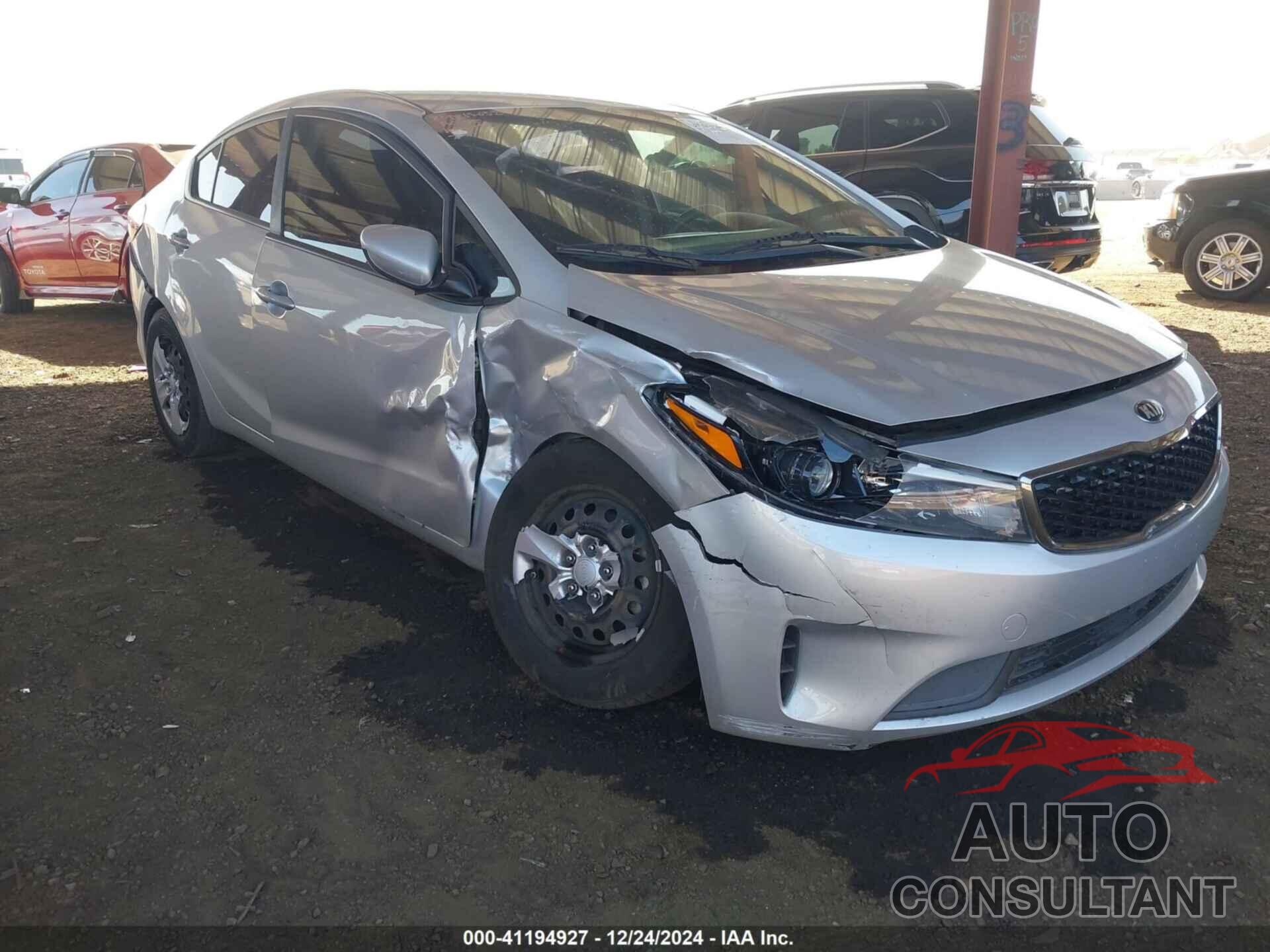 KIA FORTE 2017 - 3KPFK4A75HE082771