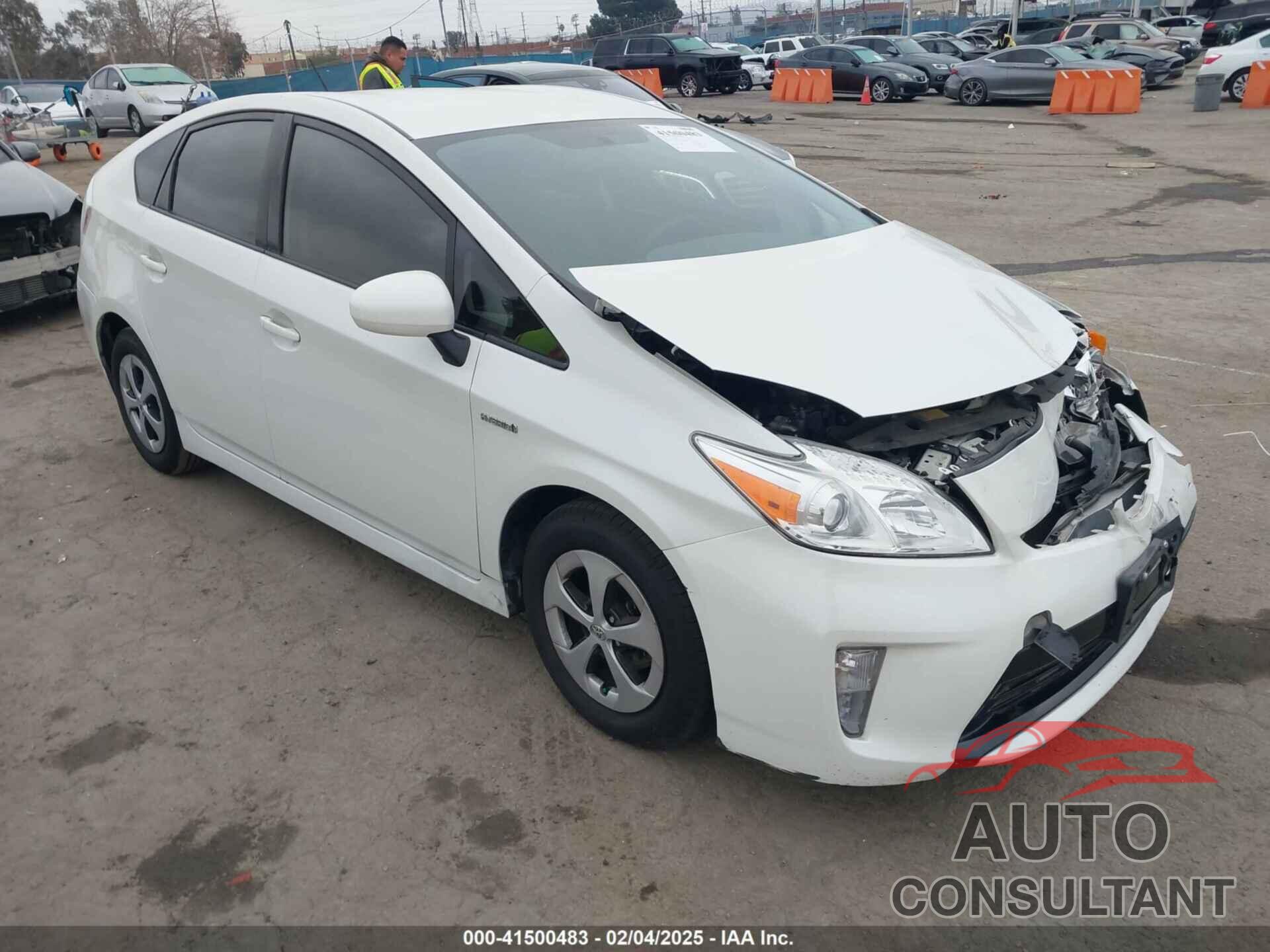 TOYOTA PRIUS 2015 - JTDKN3DU1F0450905