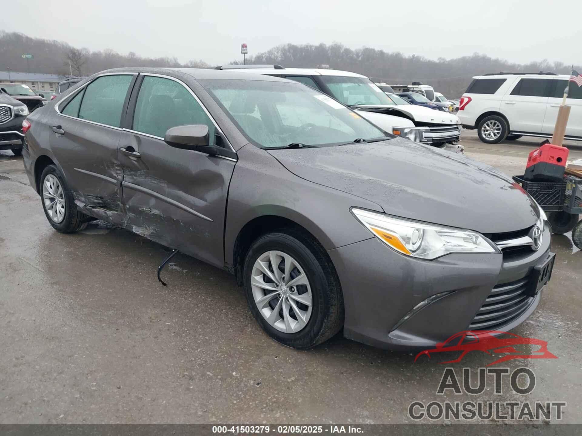 TOYOTA CAMRY 2017 - 4T1BF1FK6HU350531