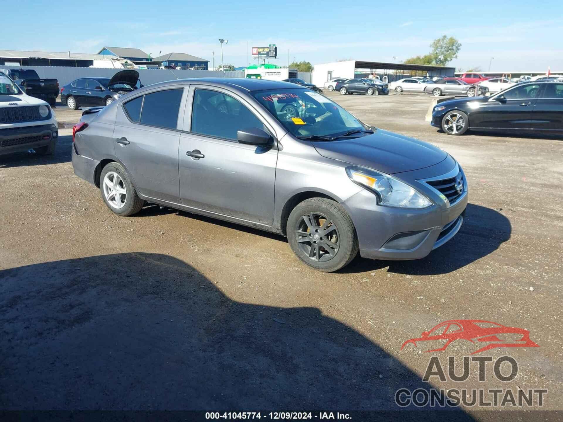 NISSAN VERSA 2019 - 3N1CN7AP5KL830615