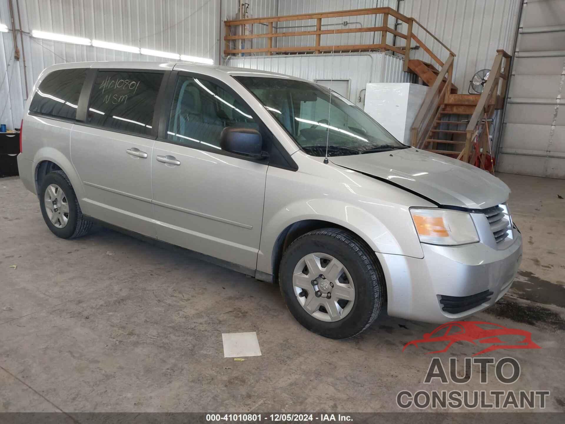 DODGE GRAND CARAVAN 2010 - 2D4RN4DE0AR111390