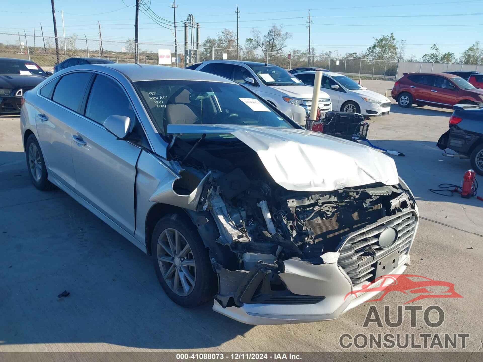 HYUNDAI SONATA 2018 - 5NPE24AF3JH609209