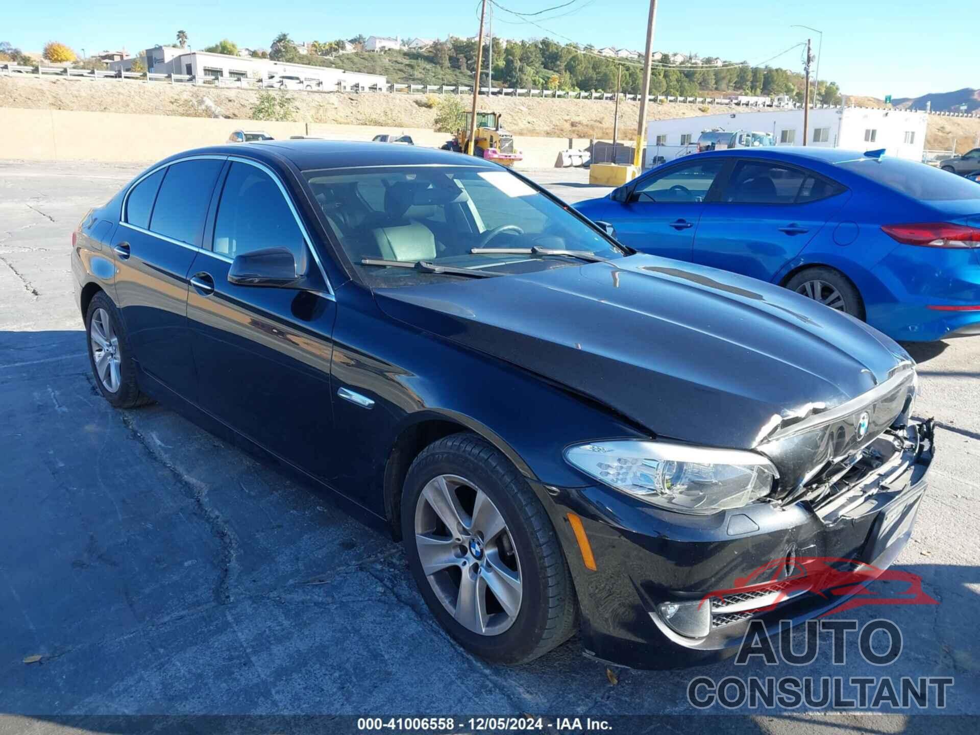 BMW 528I 2013 - WBAXH5C56DDW13537