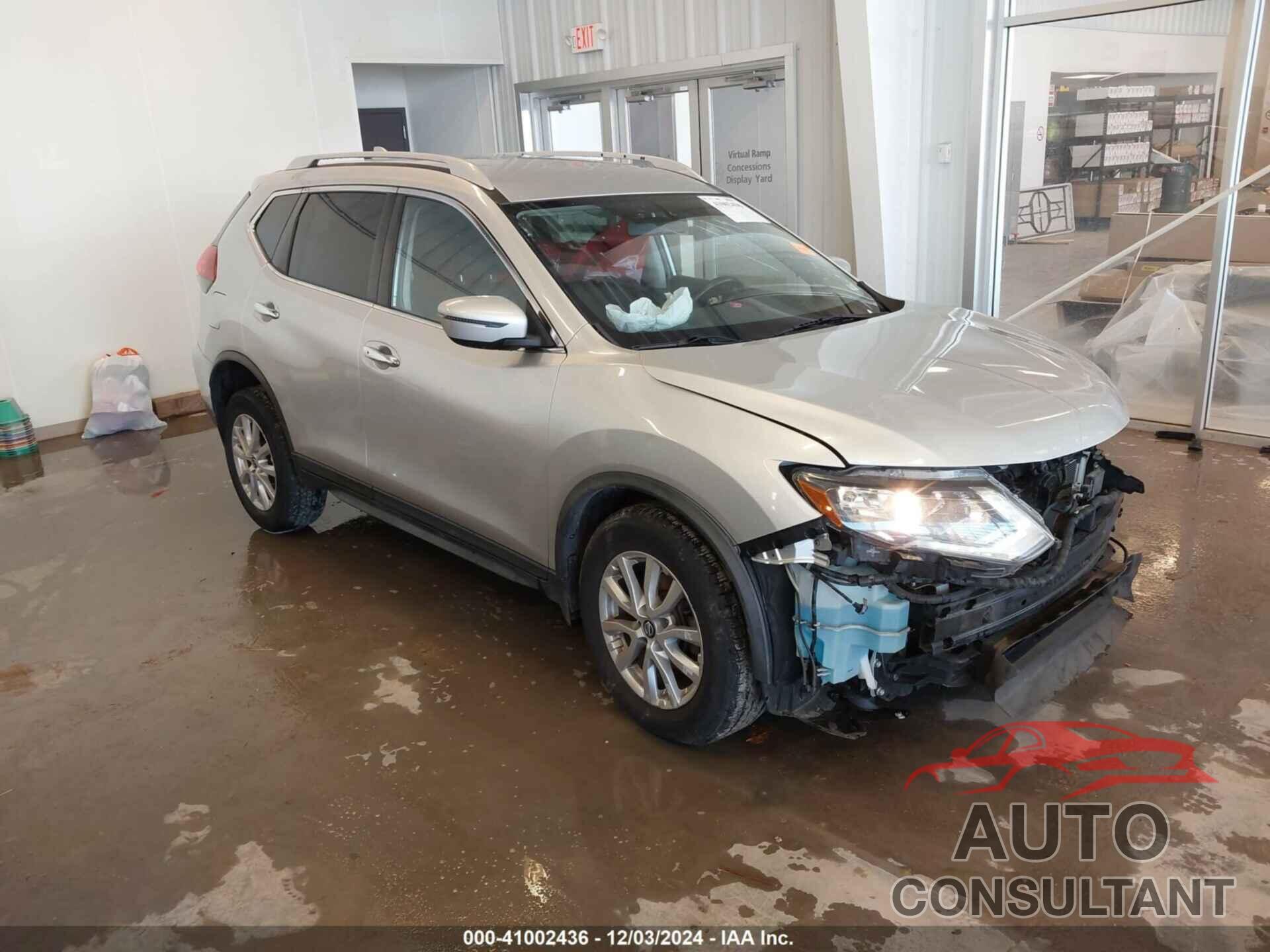 NISSAN ROGUE 2018 - KNMAT2MV8JP610122