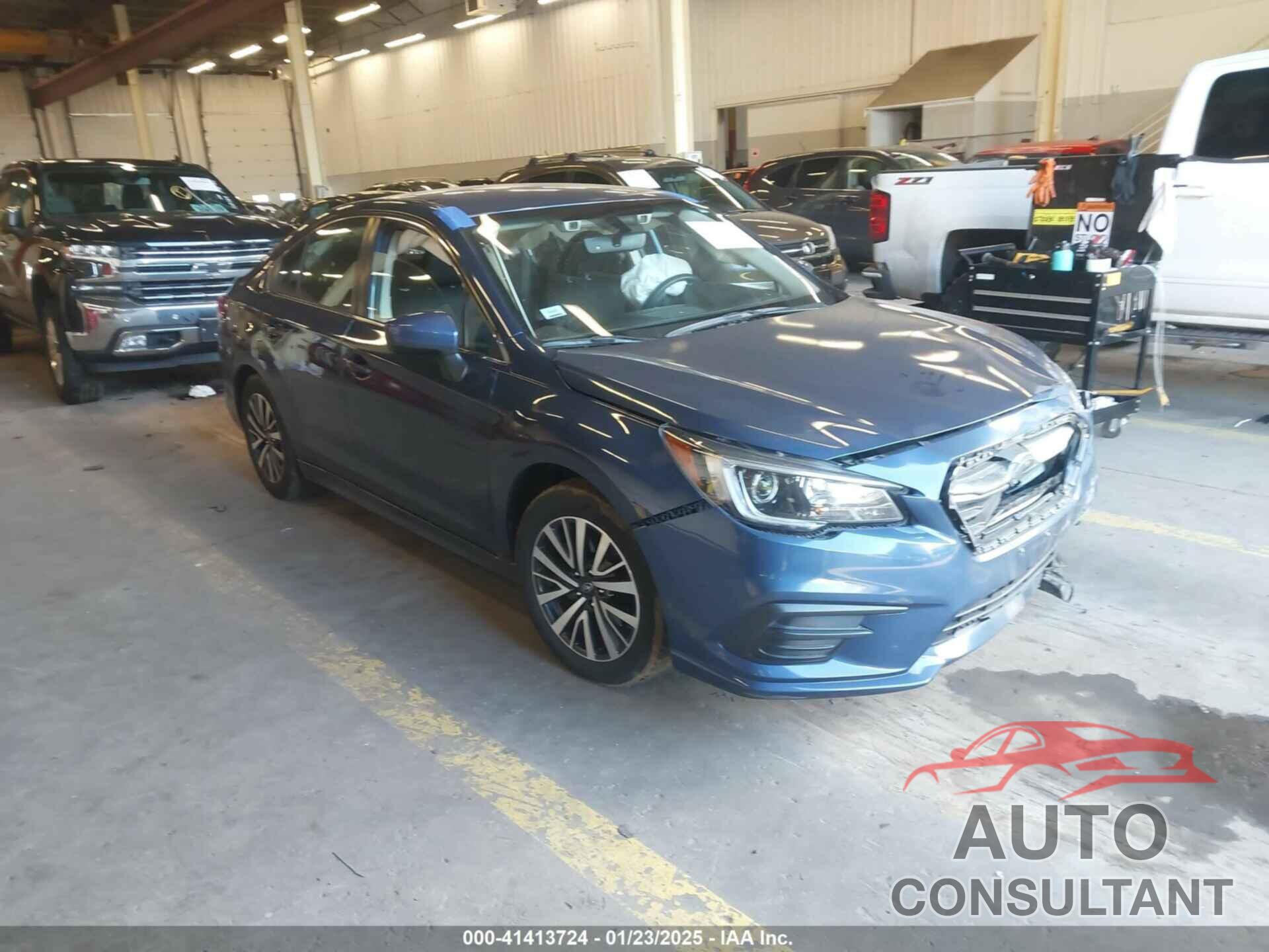 SUBARU LEGACY 2019 - 4S3BNAF60K3011884