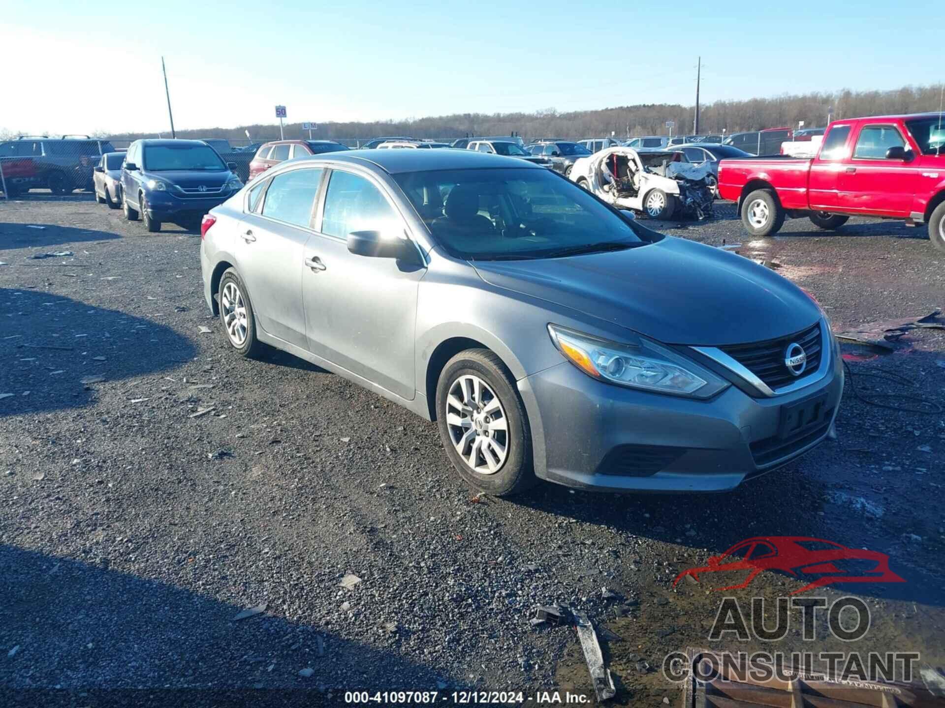 NISSAN ALTIMA 2017 - 1N4AL3AP8HN366639