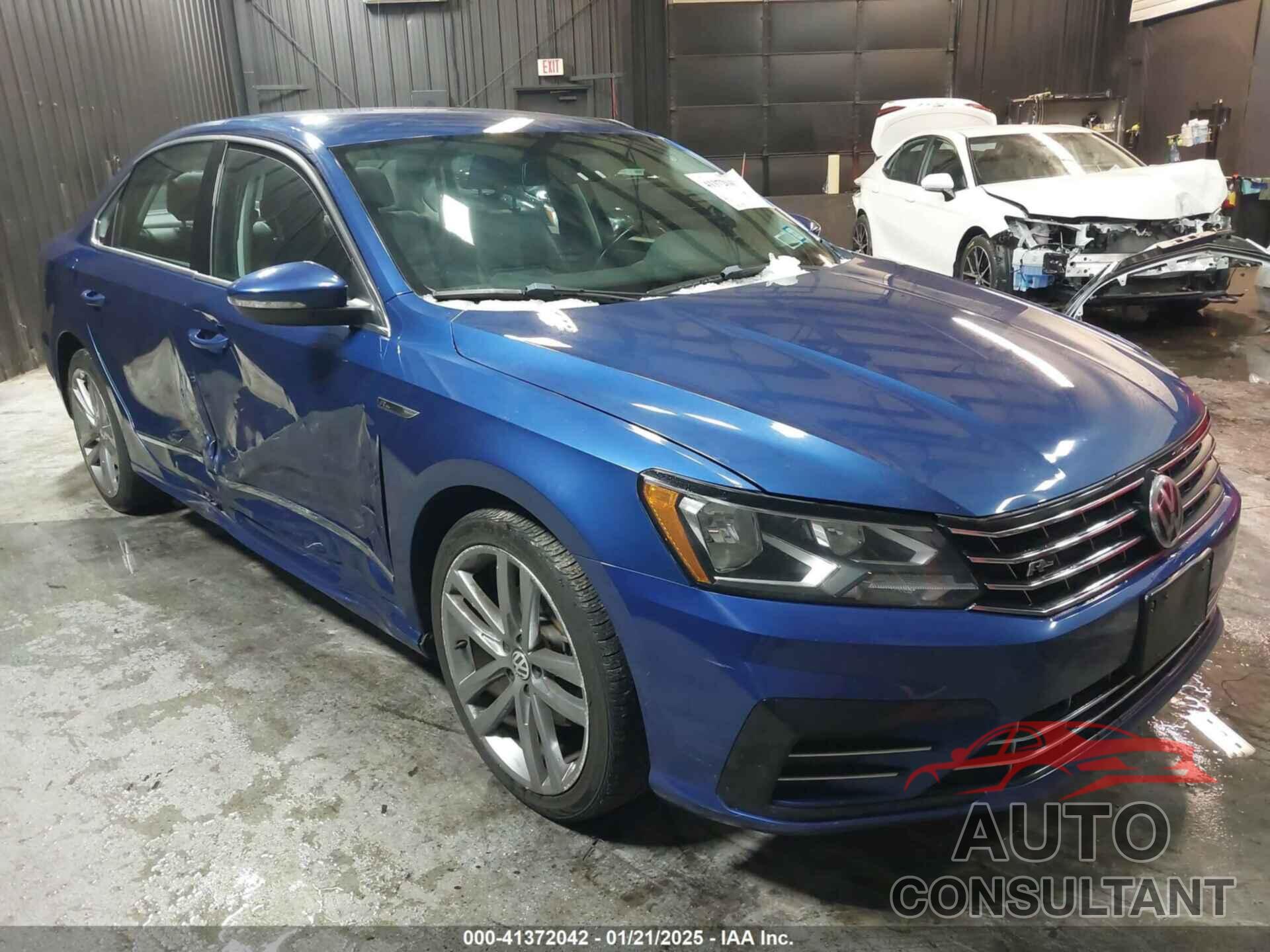 VOLKSWAGEN PASSAT 2017 - 1VWDT7A34HC076810