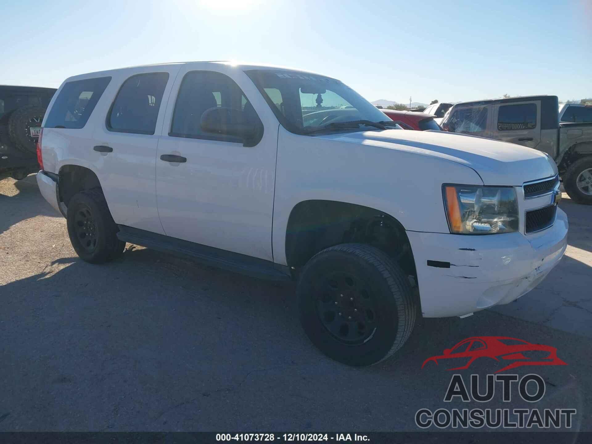 CHEVROLET TAHOE 2012 - 1GNLC2E09CR240924