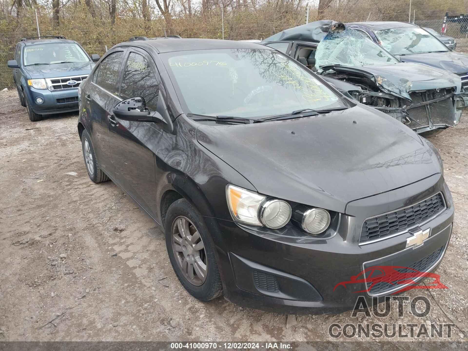 CHEVROLET SONIC 2014 - 1G1JC5SH1E4235625