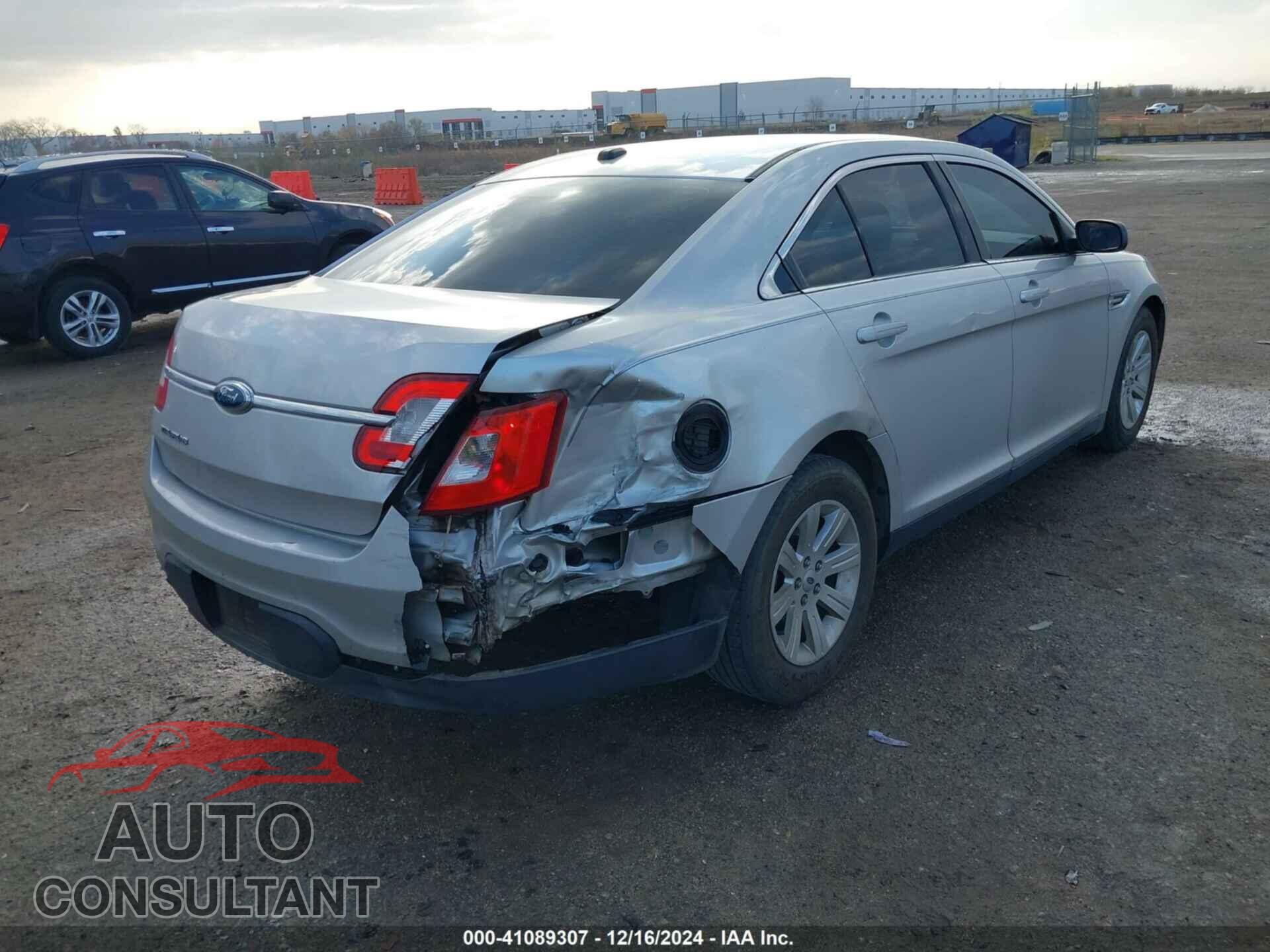 FORD TAURUS 2010 - 1FAHP2DW8AG105974