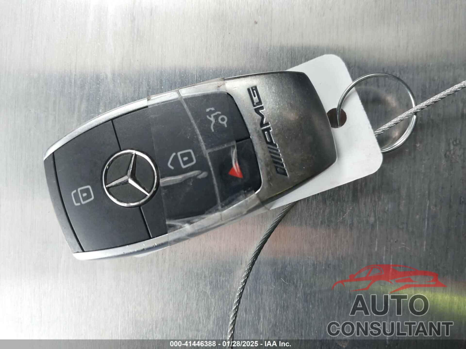 MERCEDES-BENZ C 300 2019 - 55SWF8DB1KU313208