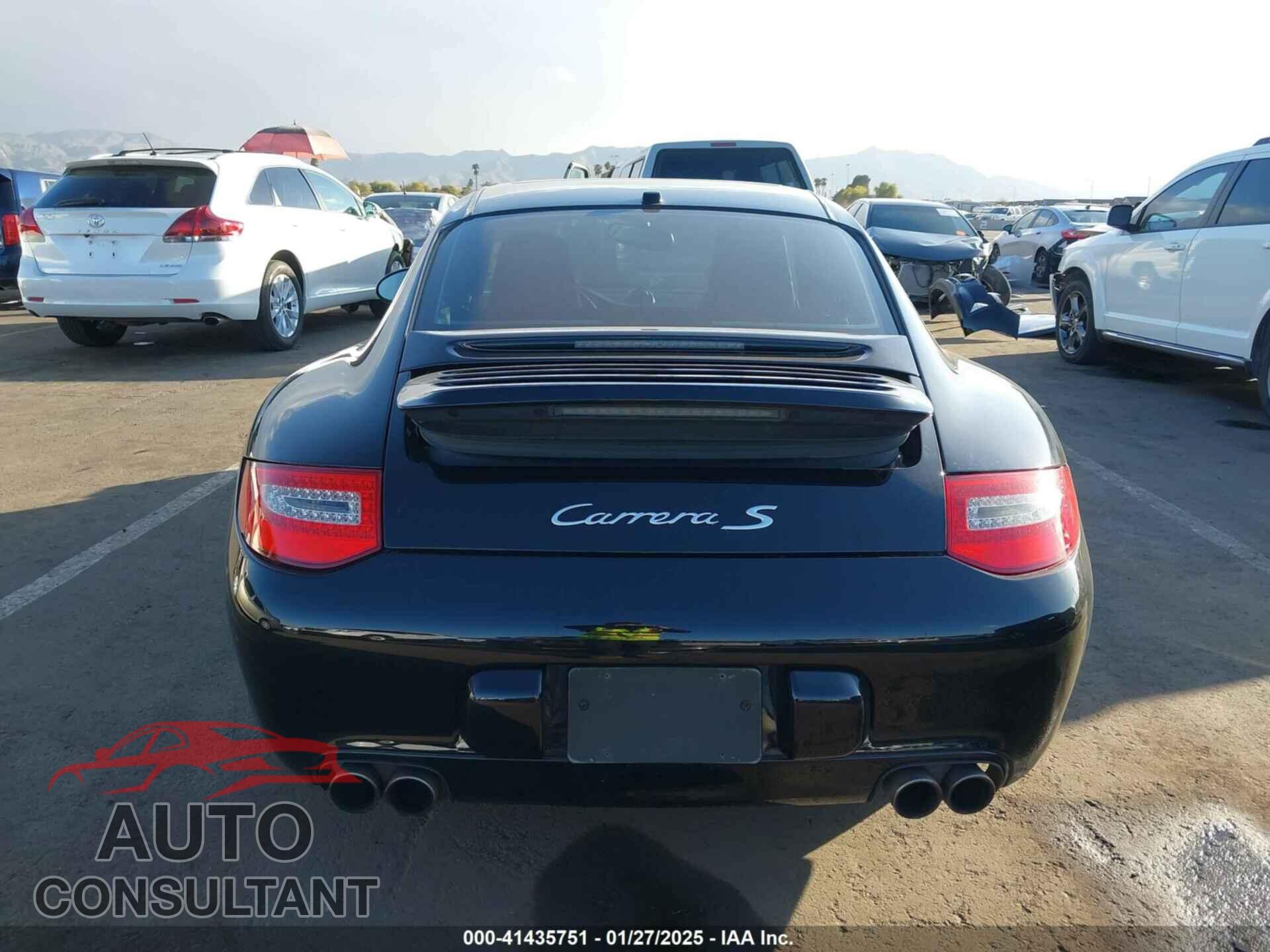PORSCHE 911 2011 - WP0AB2A92BS721421